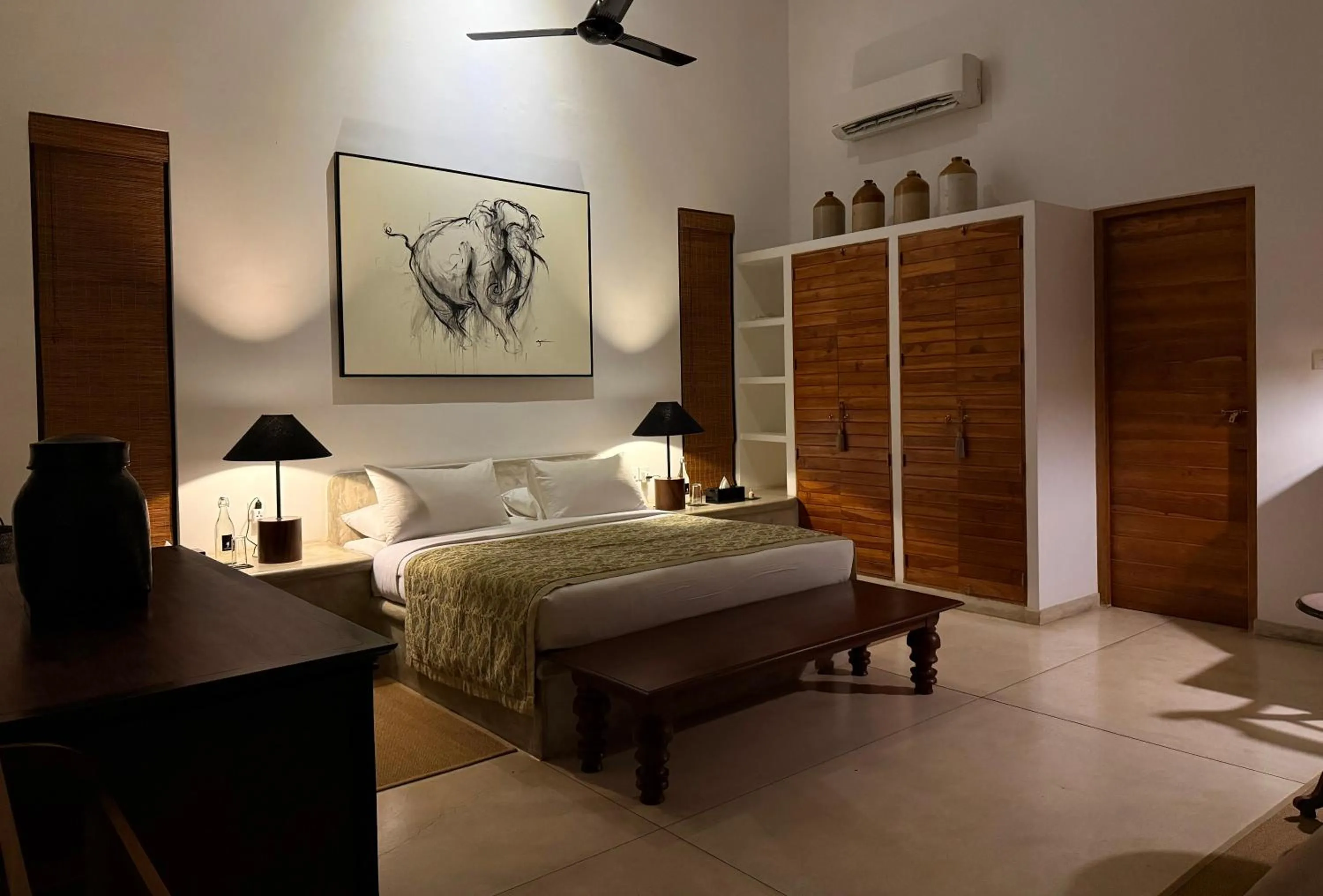 Bed in Nyne Hotels Mayur Lodge - Yala - All Inclusive