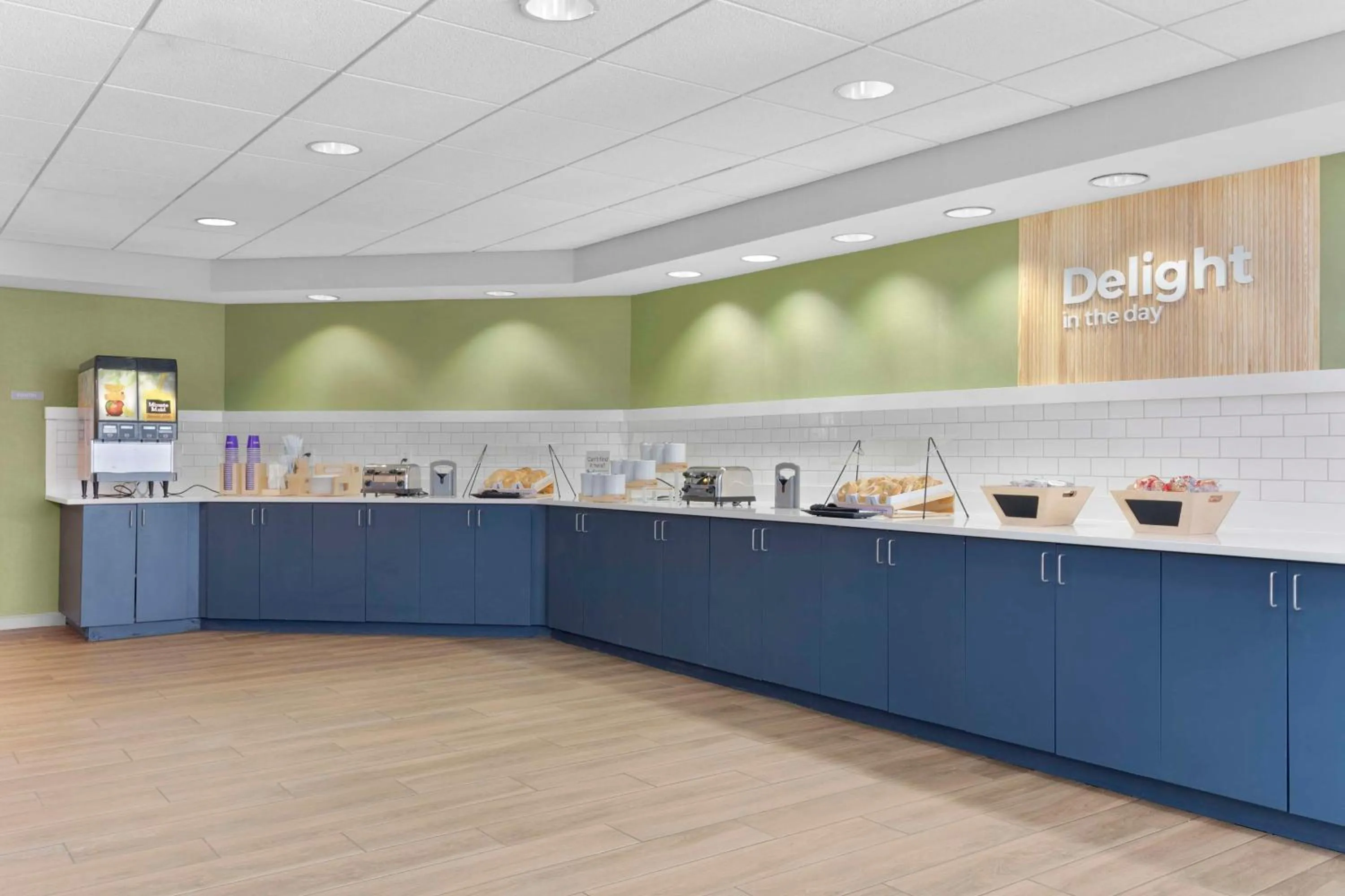 Breakfast in Wingate by Wyndham Greensboro