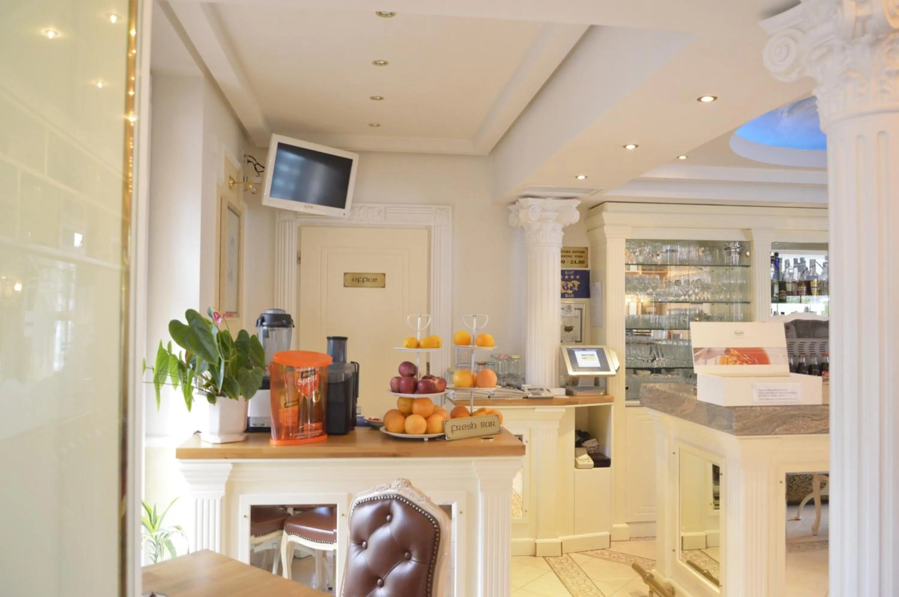 Lobby or reception in Alpin Borovets, Алпин Боровец