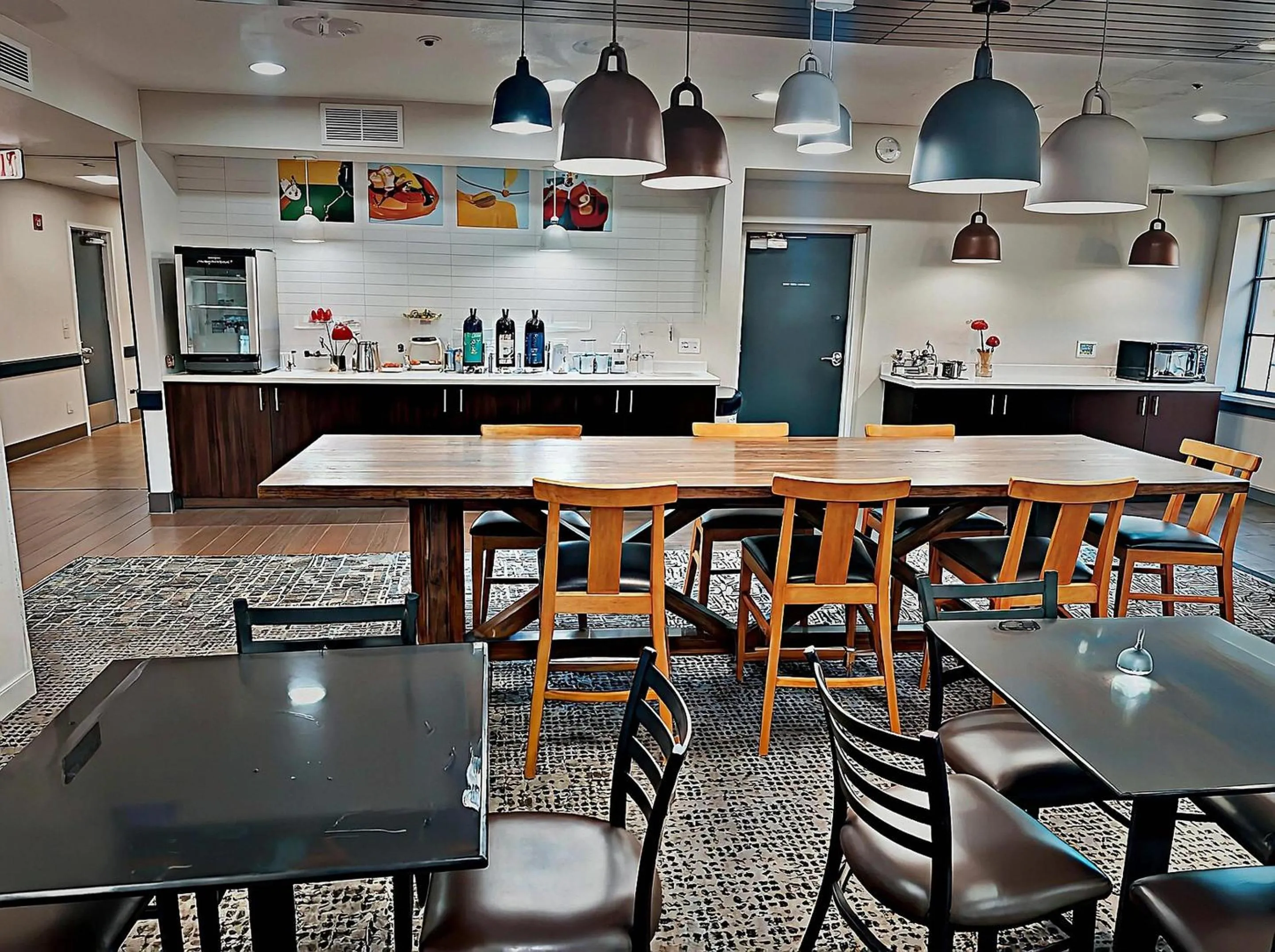 Breakfast in Quality Inn Brewerton - Syracuse Oneida Lake Area