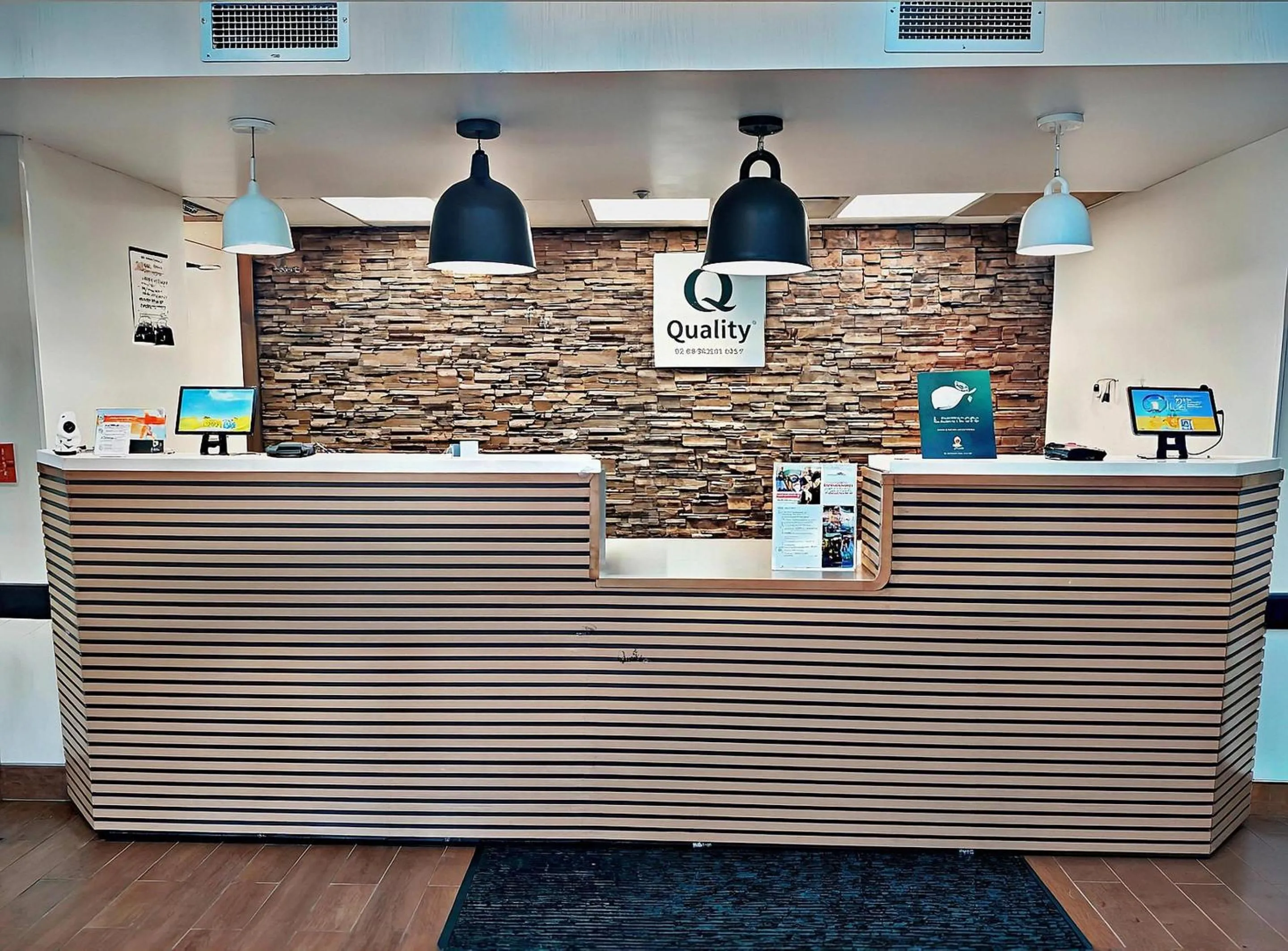 Lobby or reception in Quality Inn Brewerton - Syracuse Oneida Lake Area