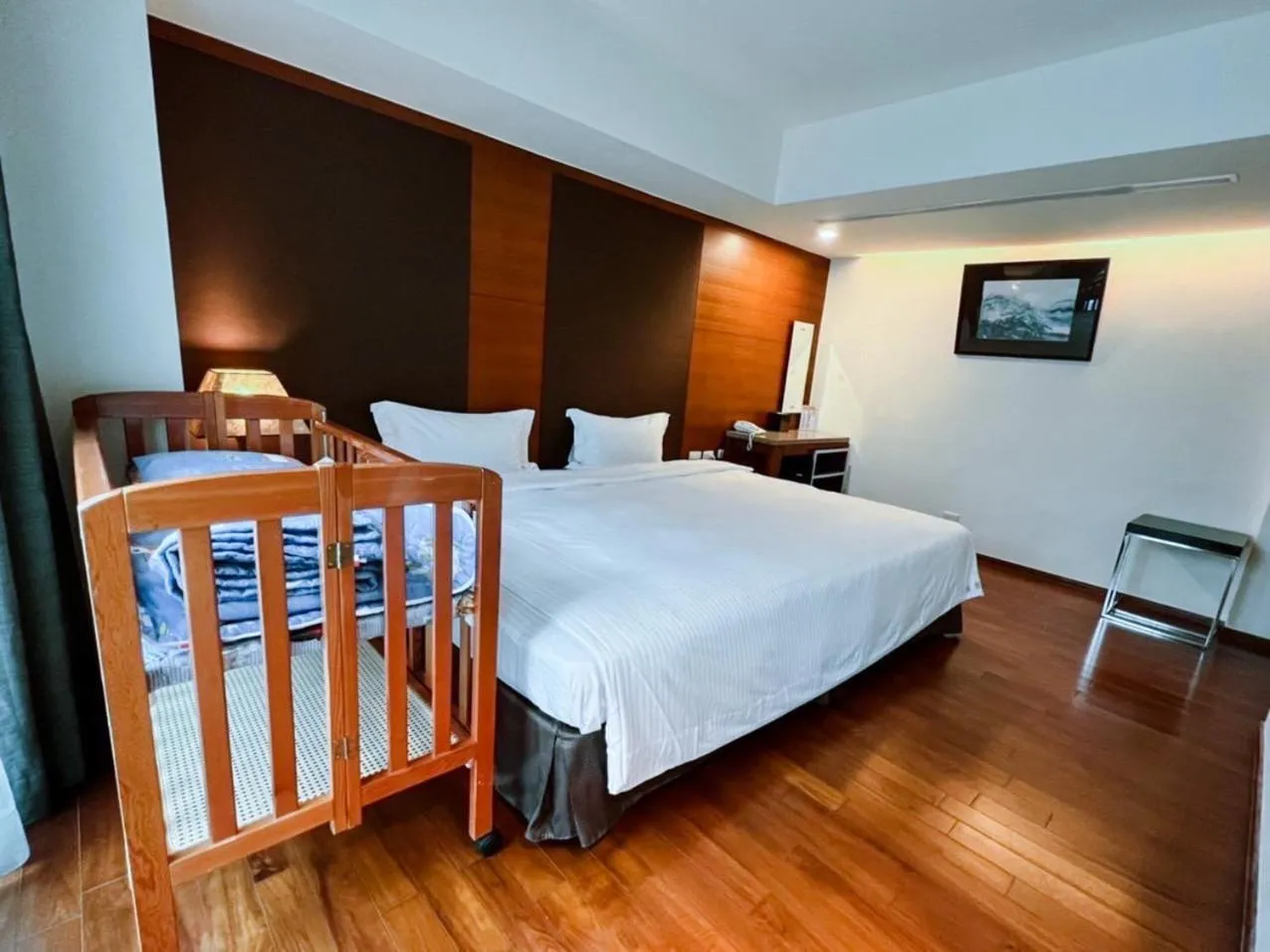 cot, Bed in Fu Lyu Inn