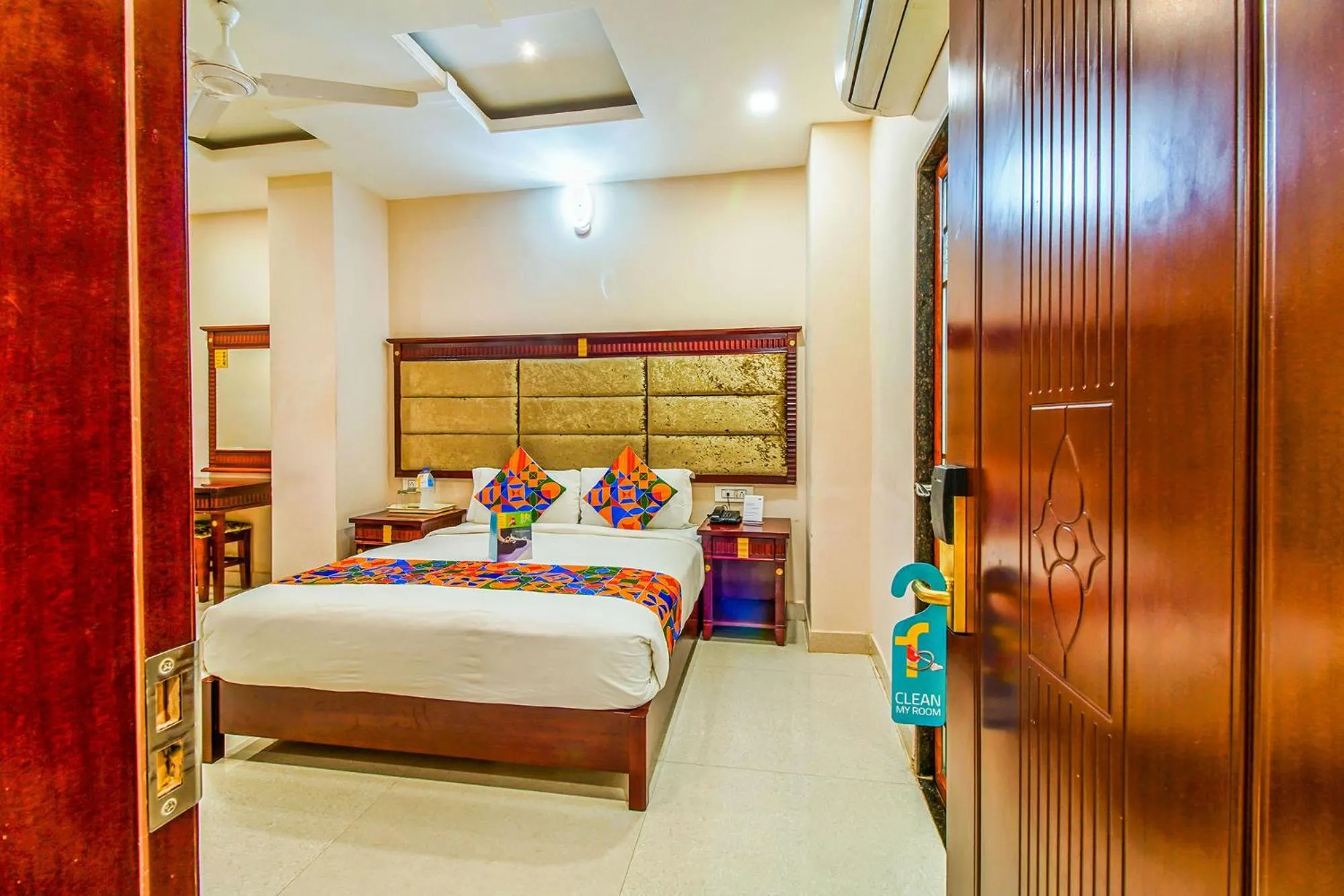 Bed in FabHotel Eleven Heights