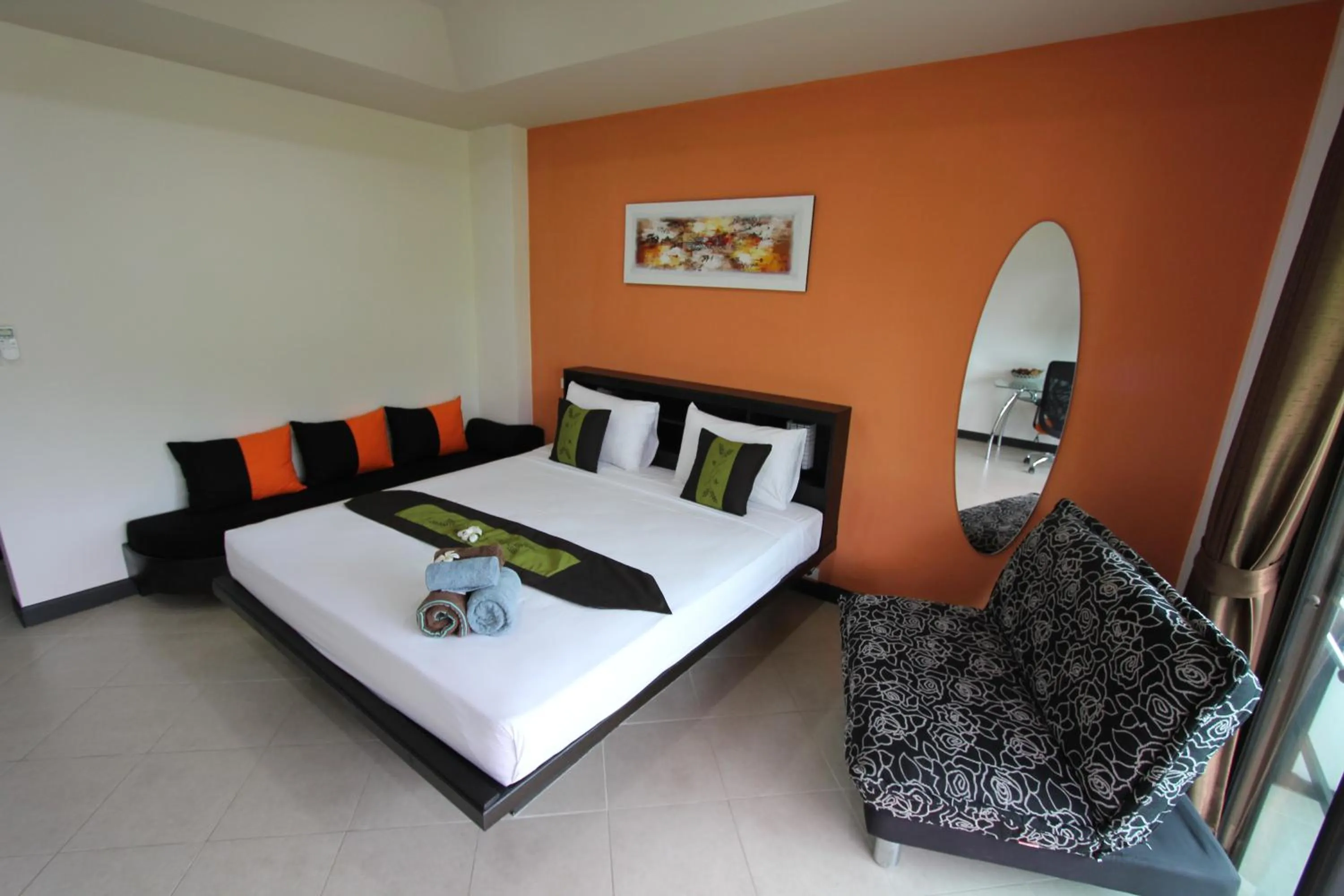 Bedroom, Bed in Babylon Pool Villas