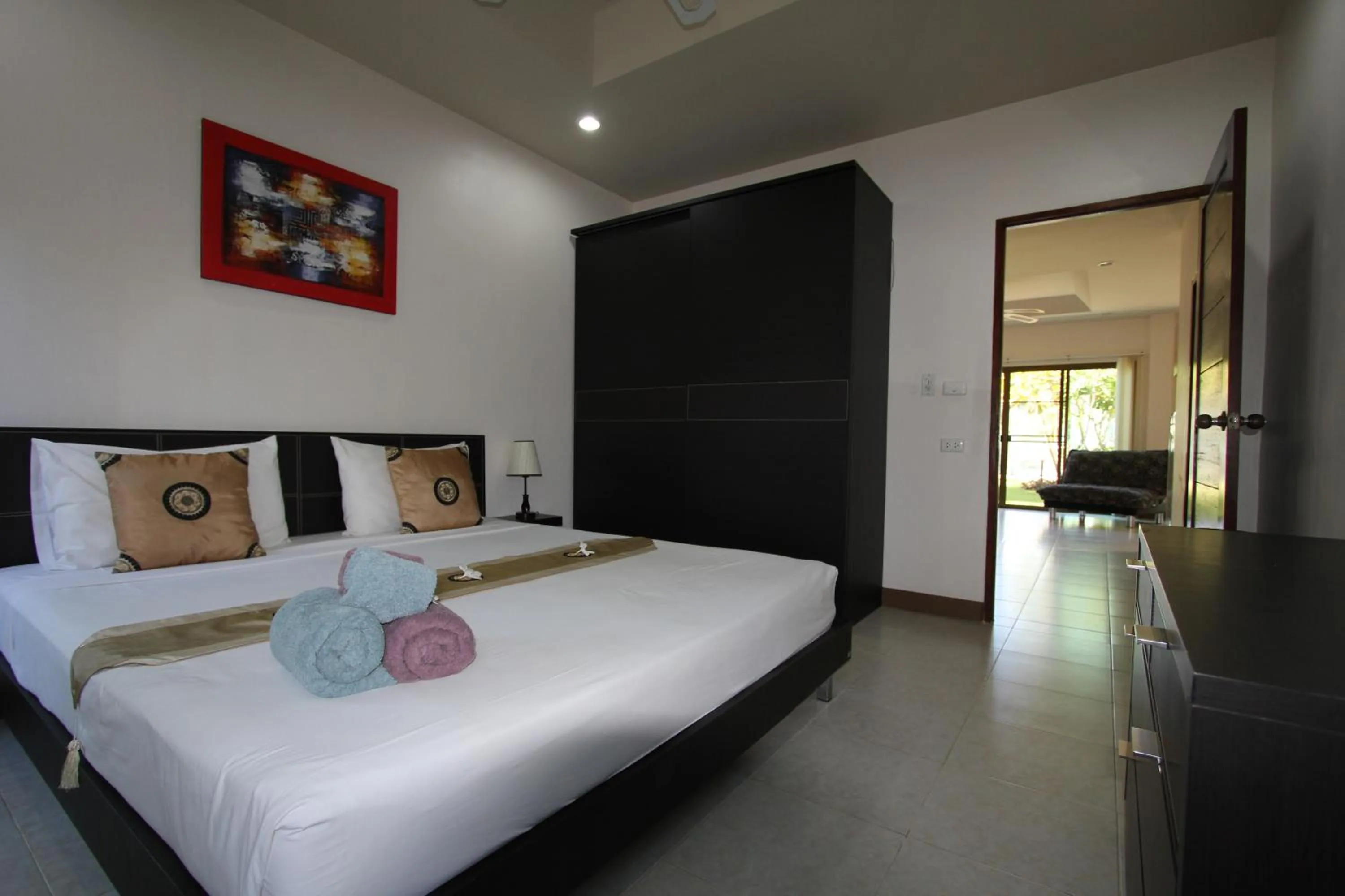 Bedroom, Bed in Babylon Pool Villas