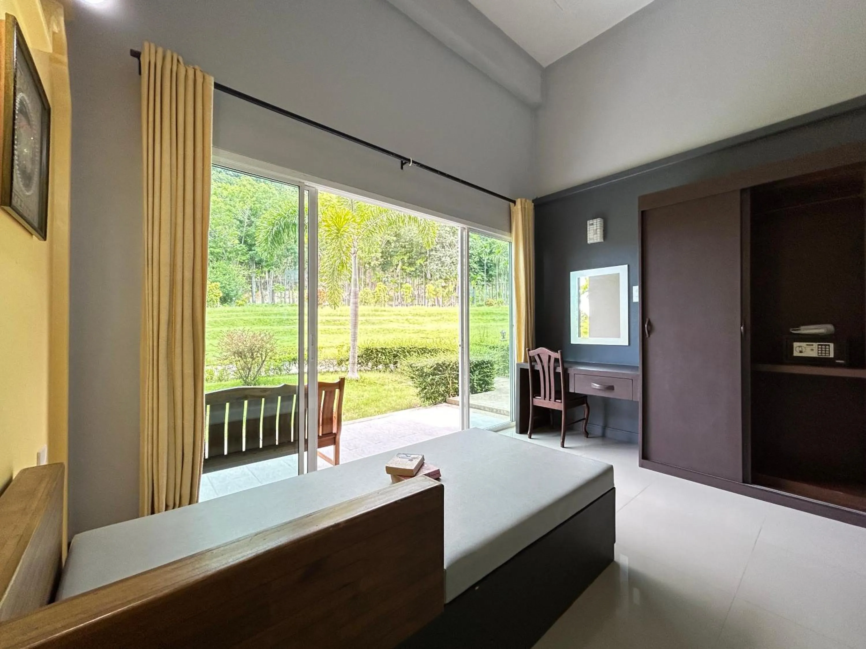 Seating area in Arawan Beach Resort Krabi