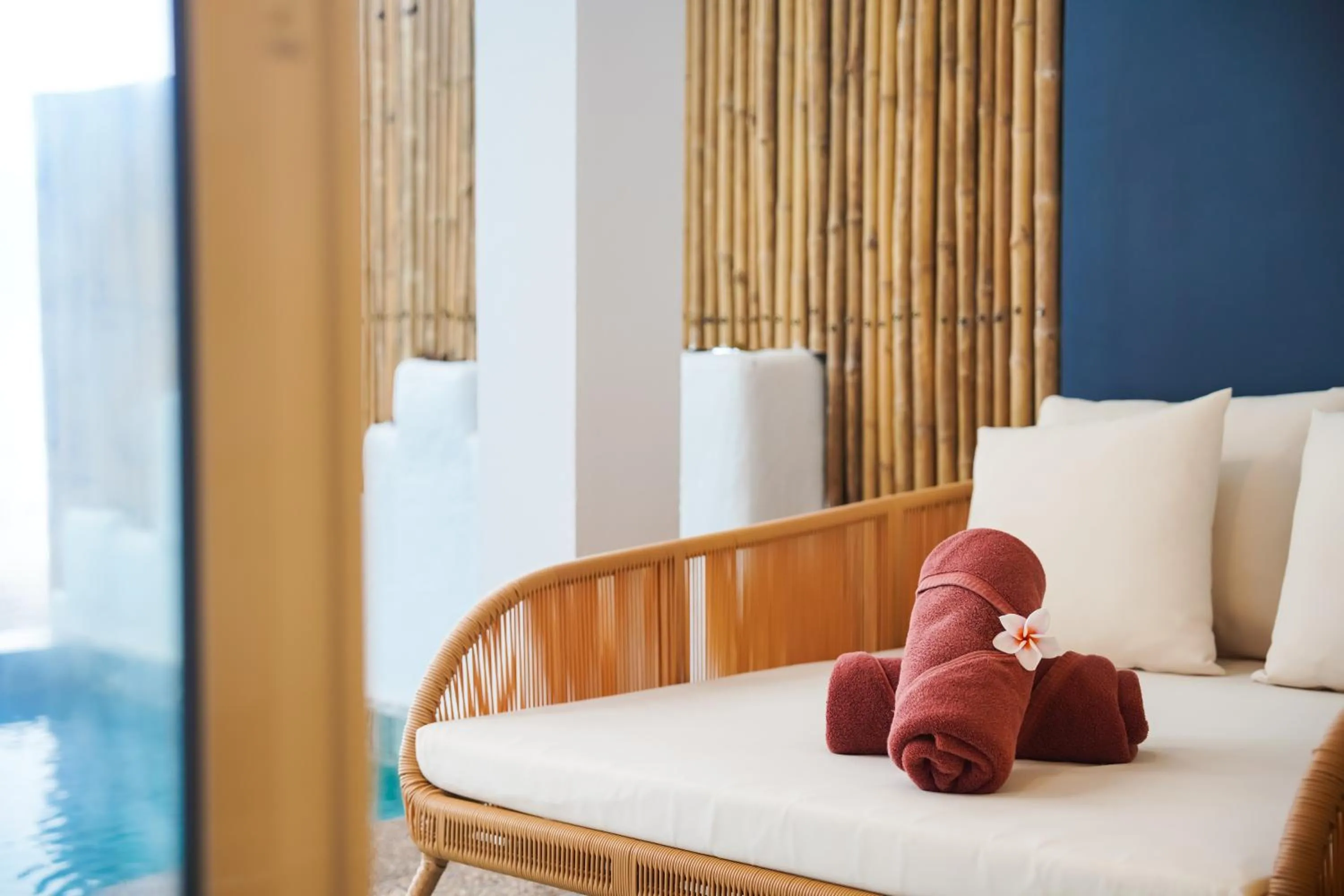 Seating area, Bed in Arawan Beach Resort Krabi