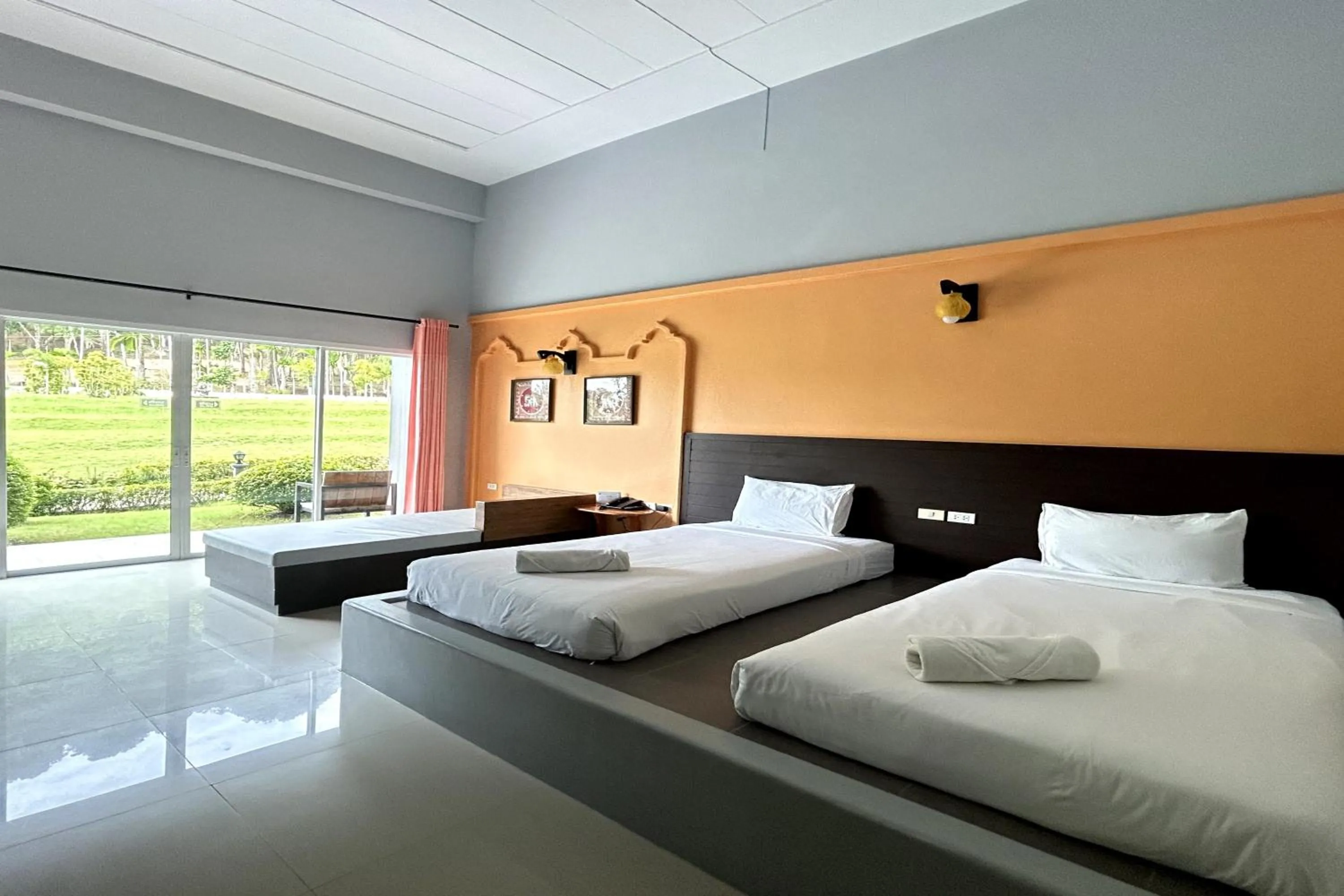 Bedroom, Bed in Arawan Beach Resort Krabi