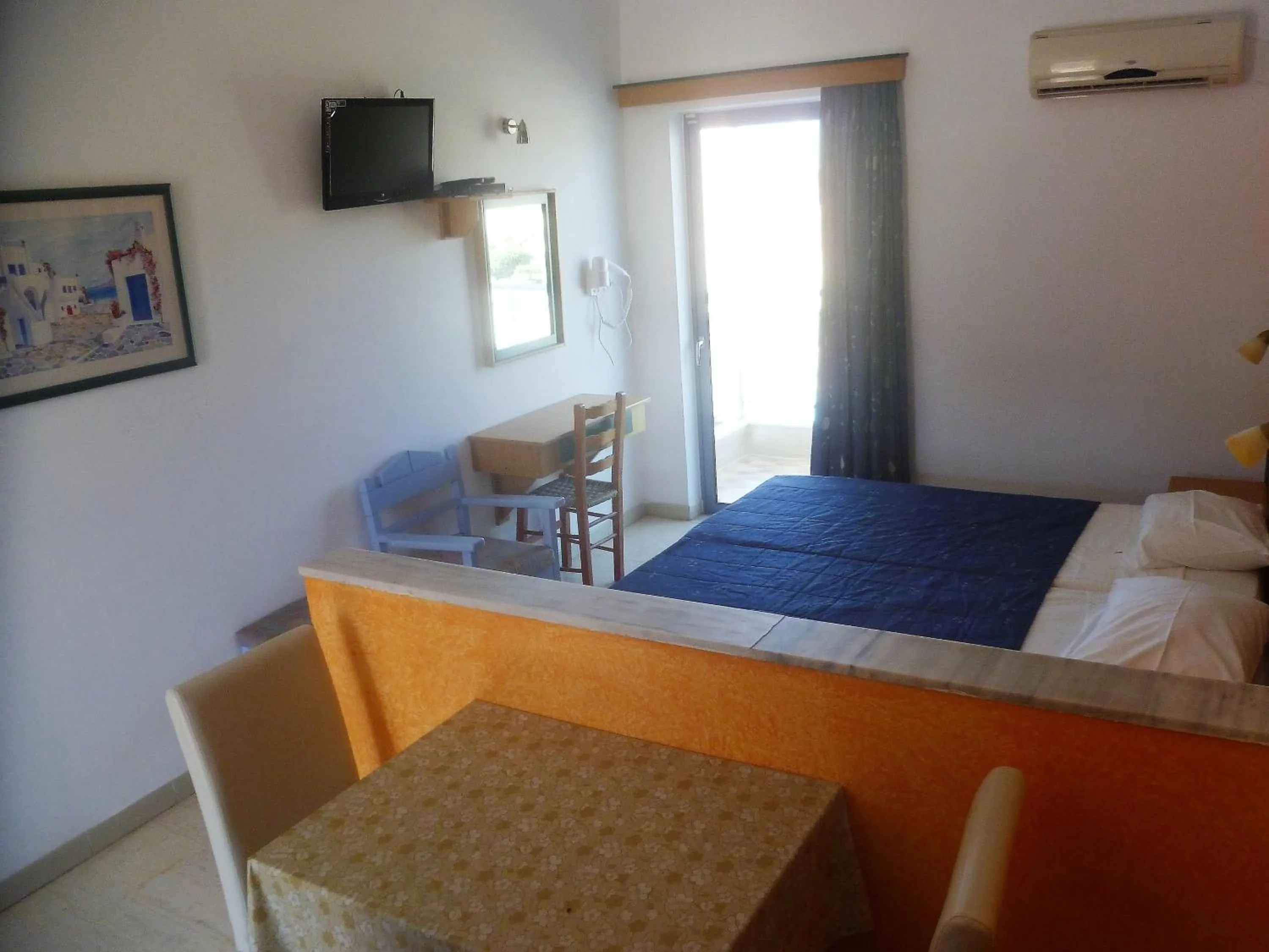 Bedroom, Bed in Paraschos Studios Kos