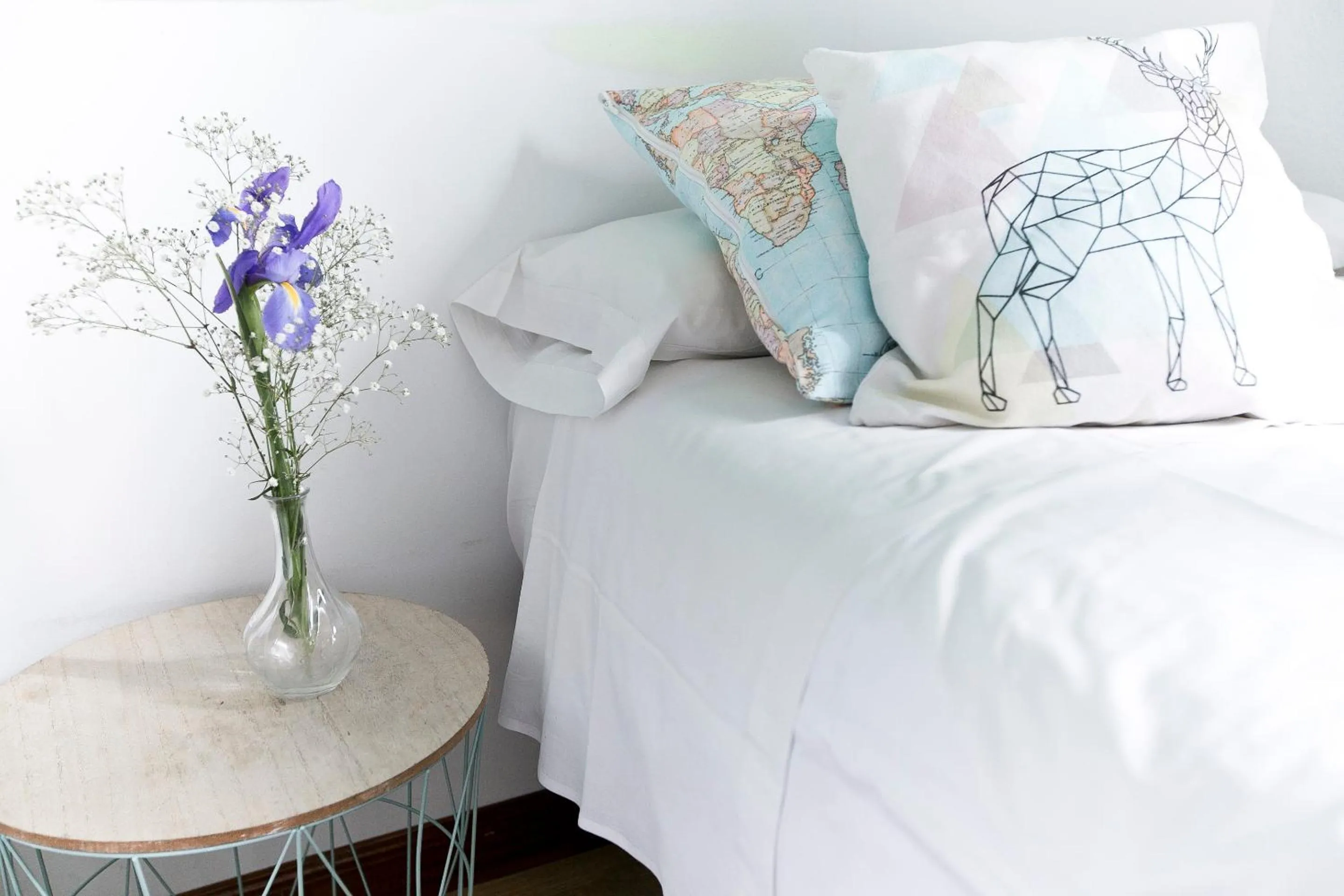 Decorative detail, Bed in Vázquez de Mella Gran Vía