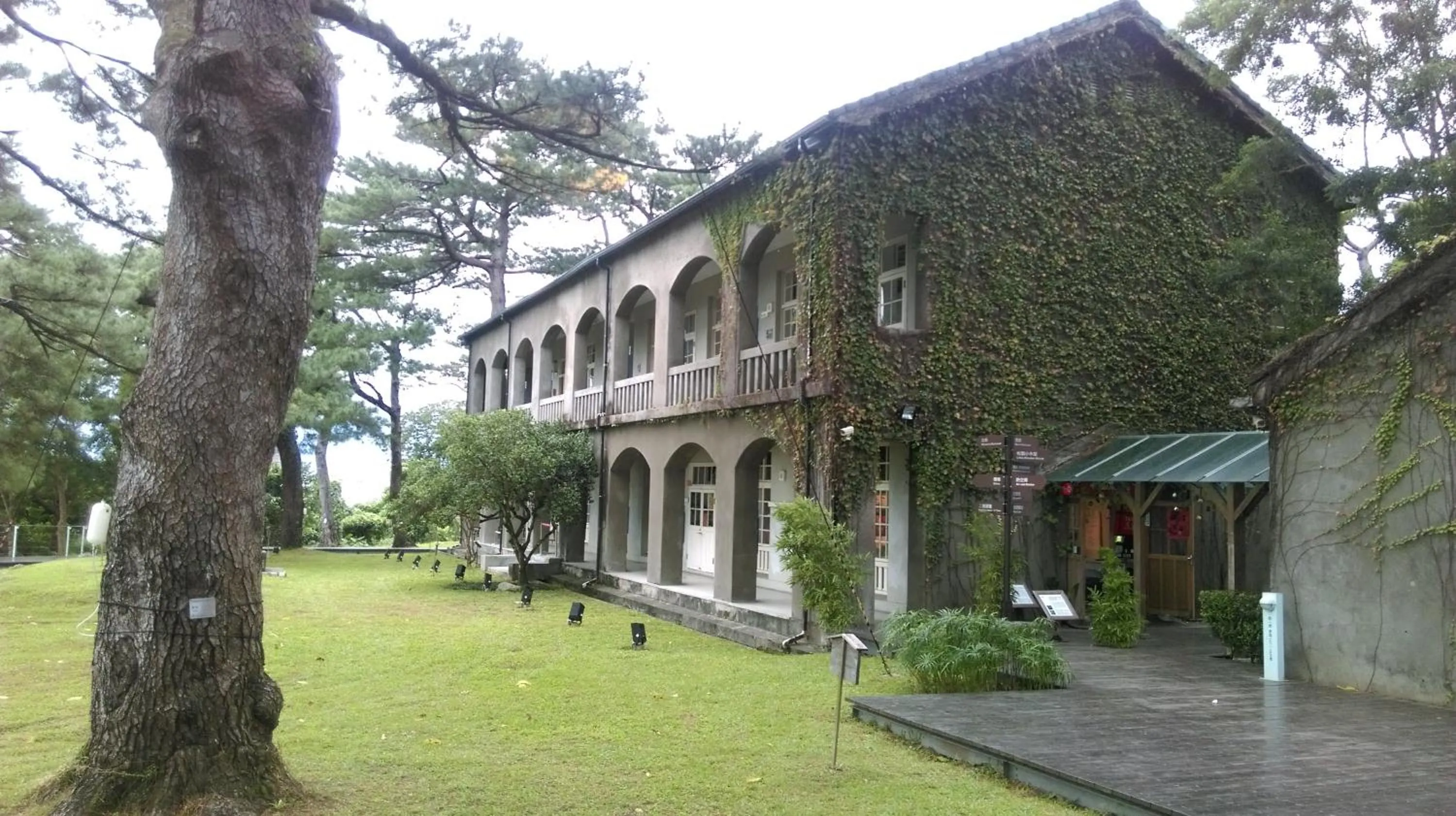Nearby landmark in Guan Lun Hotel