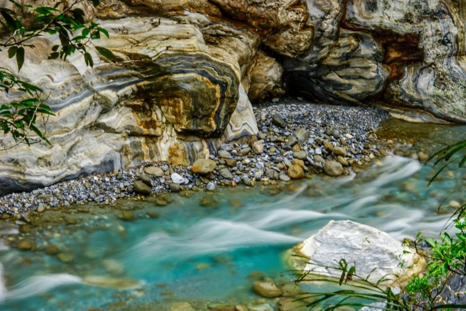 Natural landscape in Guan Lun Hotel