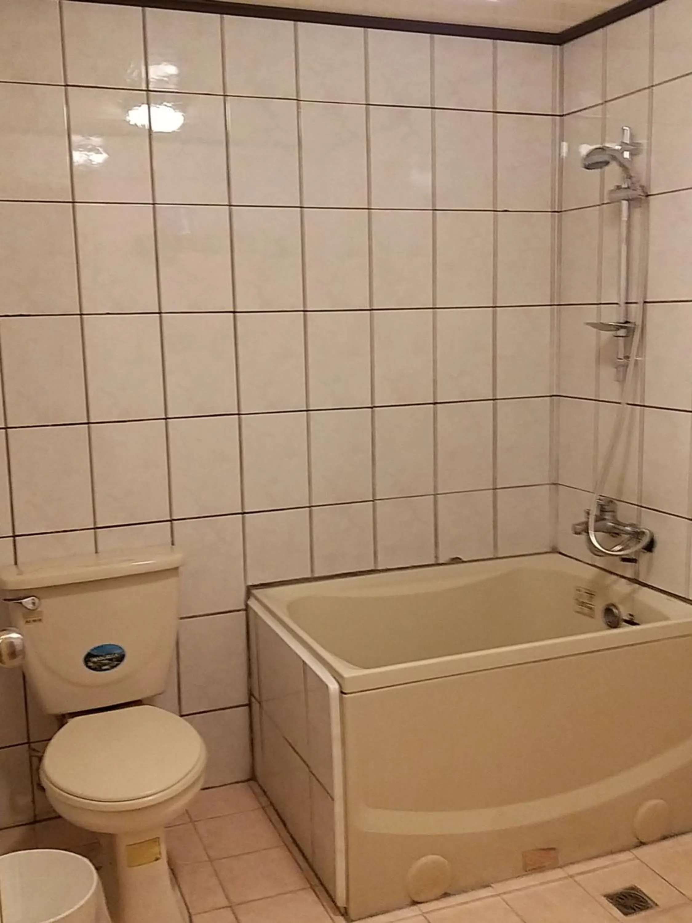 Bathroom in Guan Lun Hotel