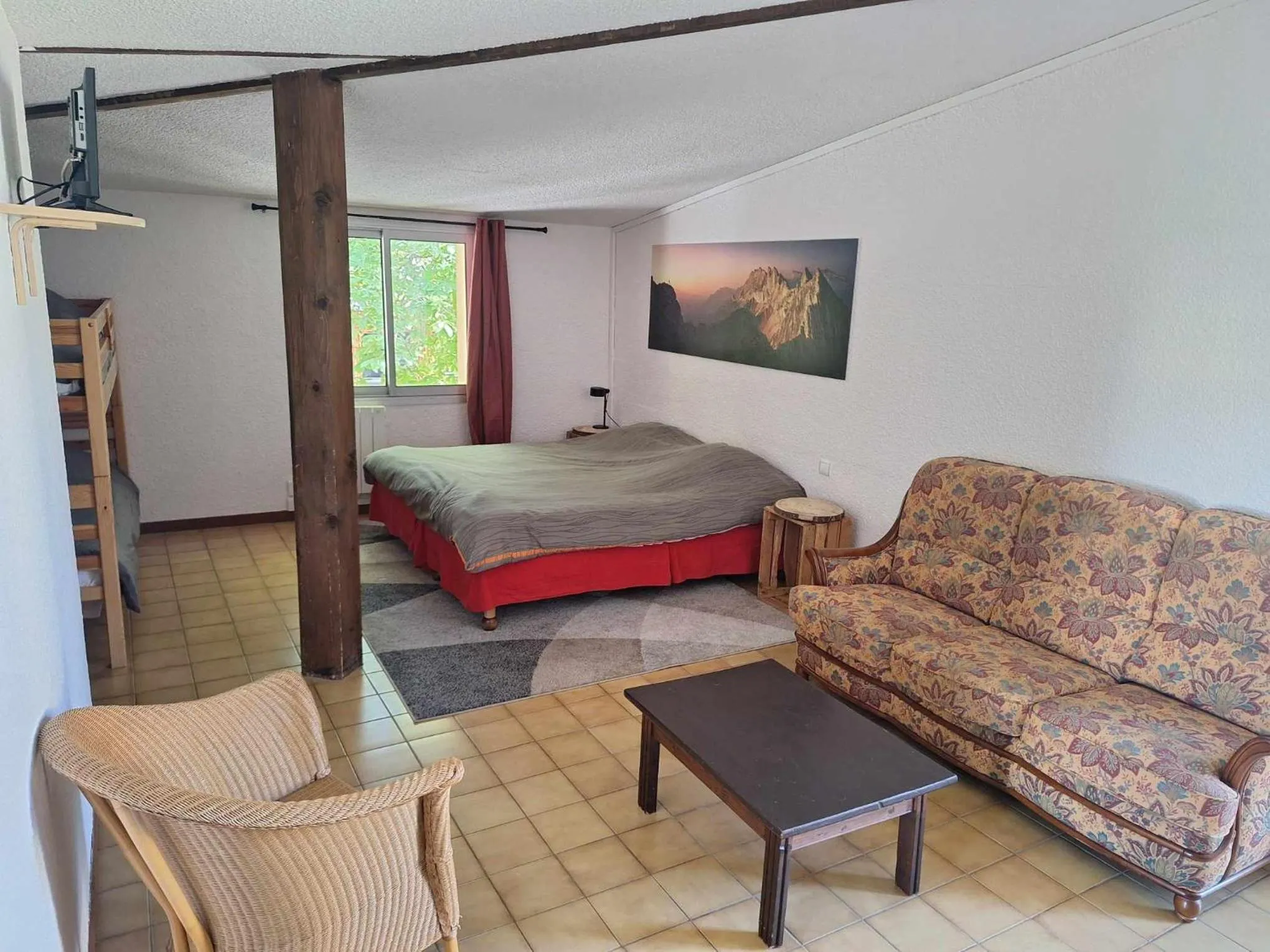 Bed in Hotel Le Connetable