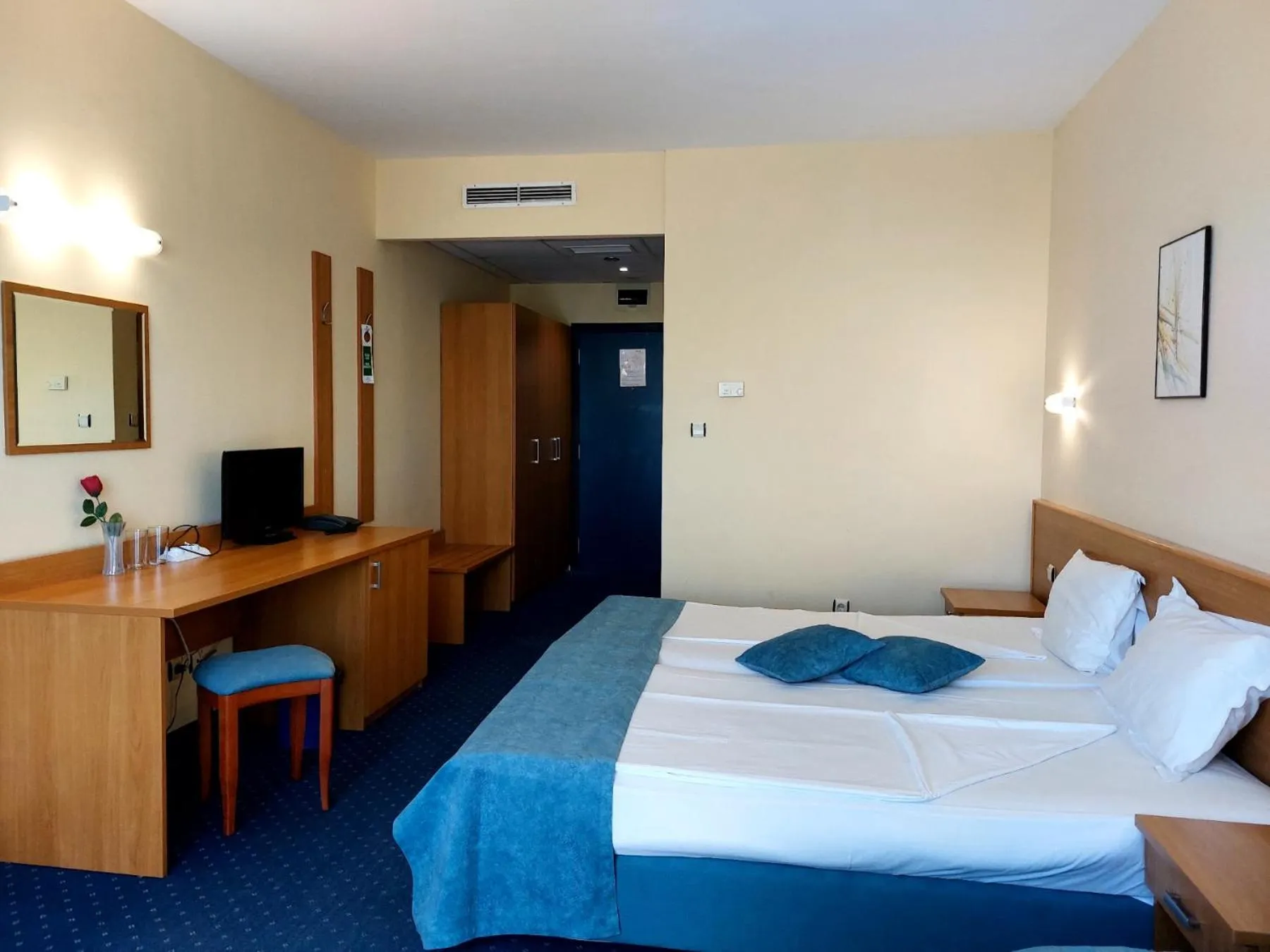 Photo of the whole room, Bed in Aquamarine Hotel - All Inclusive