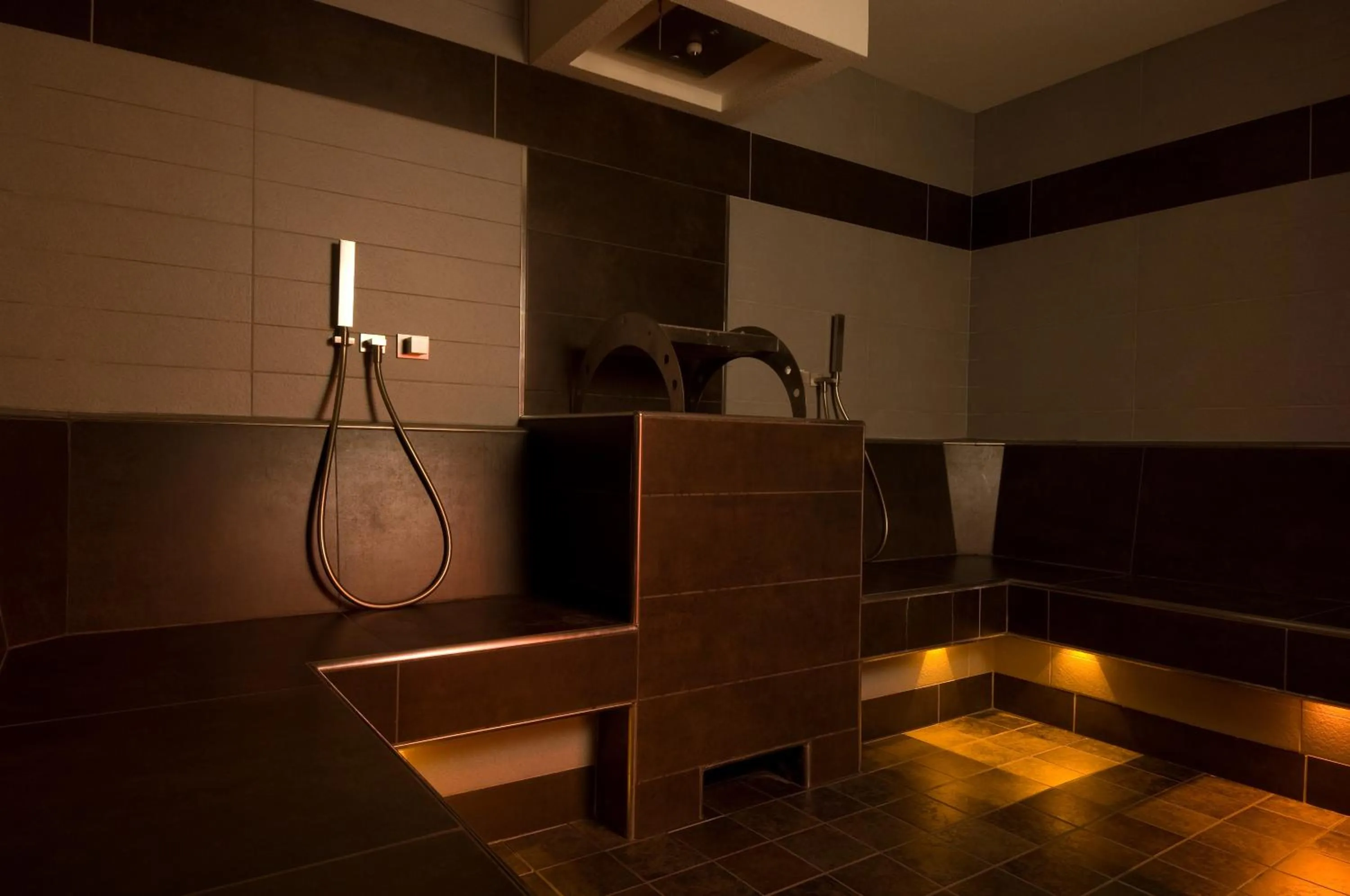 Spa and wellness centre/facilities in Family Hotel Serena