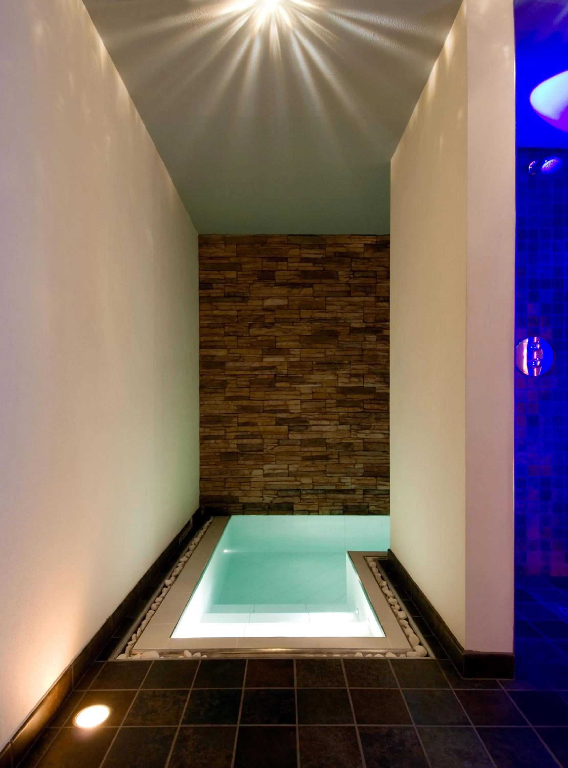Spa and wellness centre/facilities in Family Hotel Serena