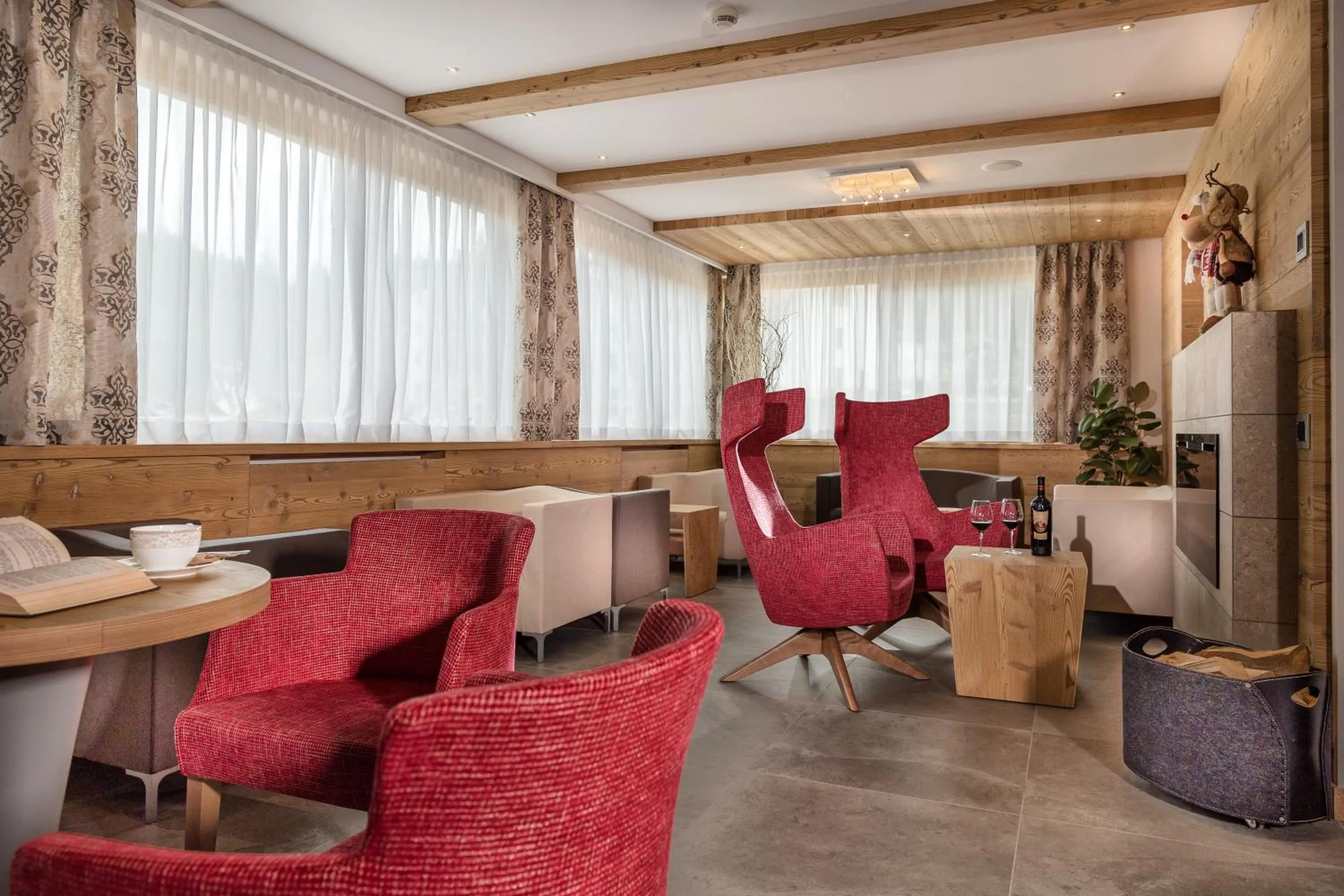 Lounge or bar in Family Hotel Serena