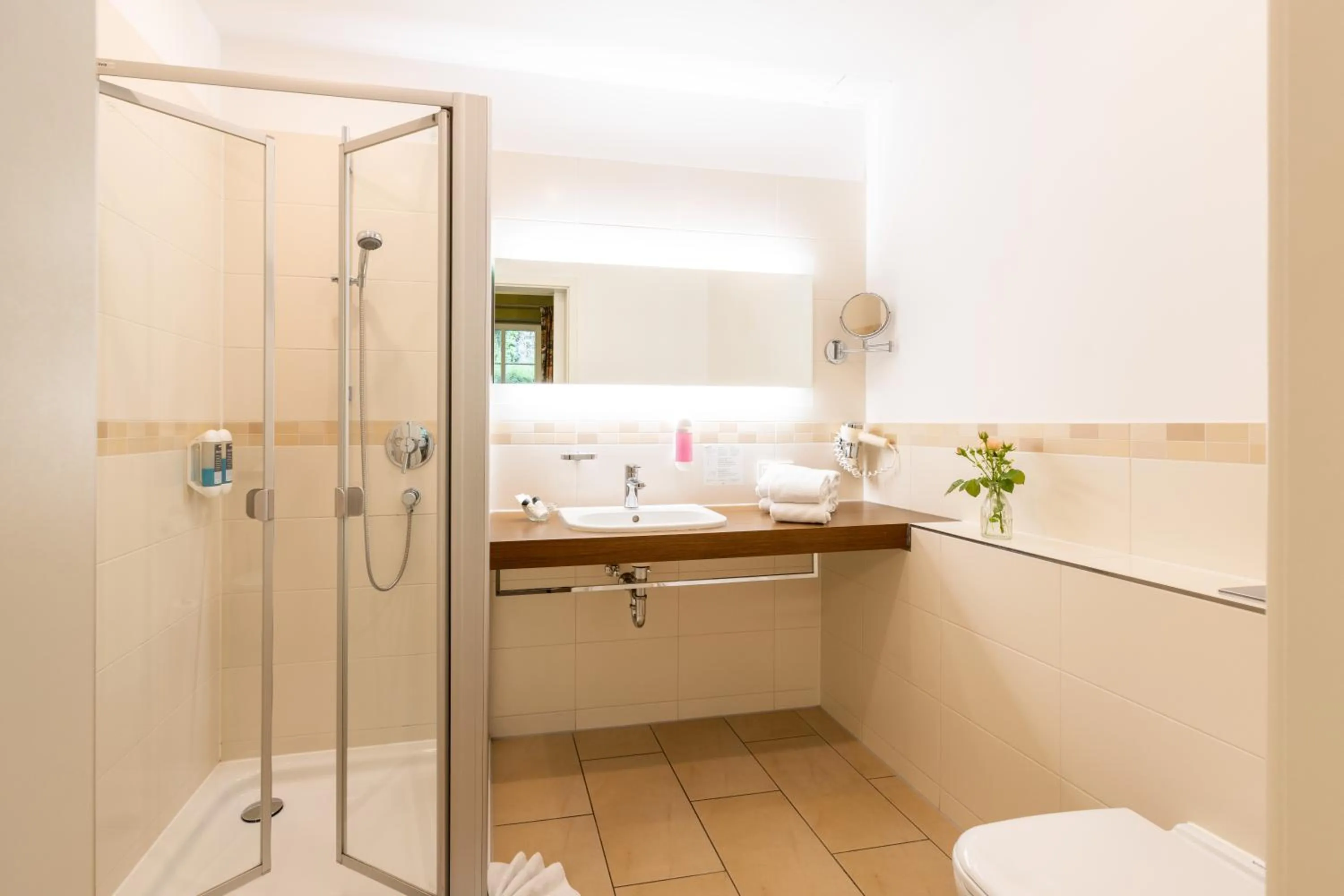 Shower in Café Wildau Hotel & Restaurant am Werbellinsee