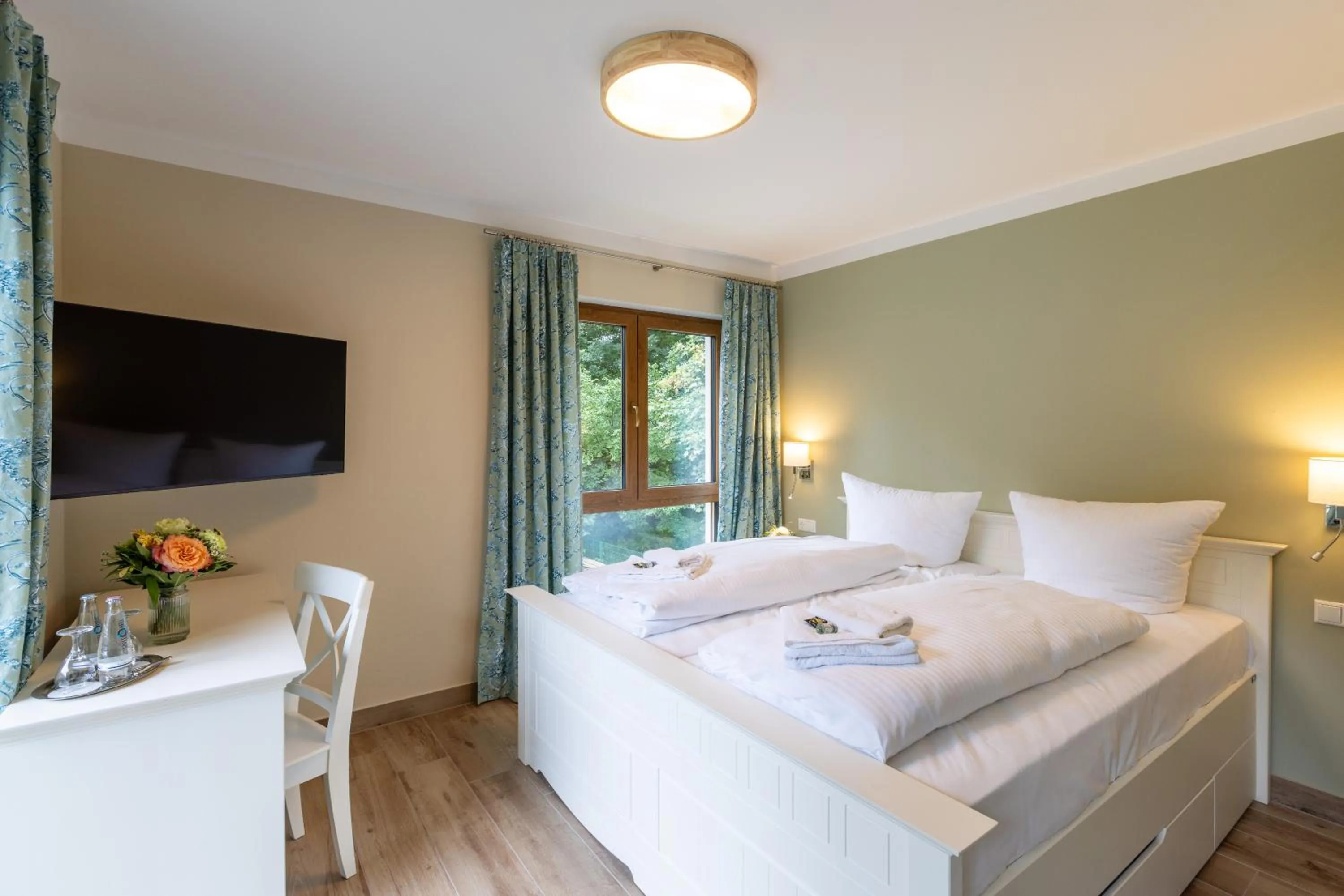 Bed in Café Wildau Hotel & Restaurant am Werbellinsee