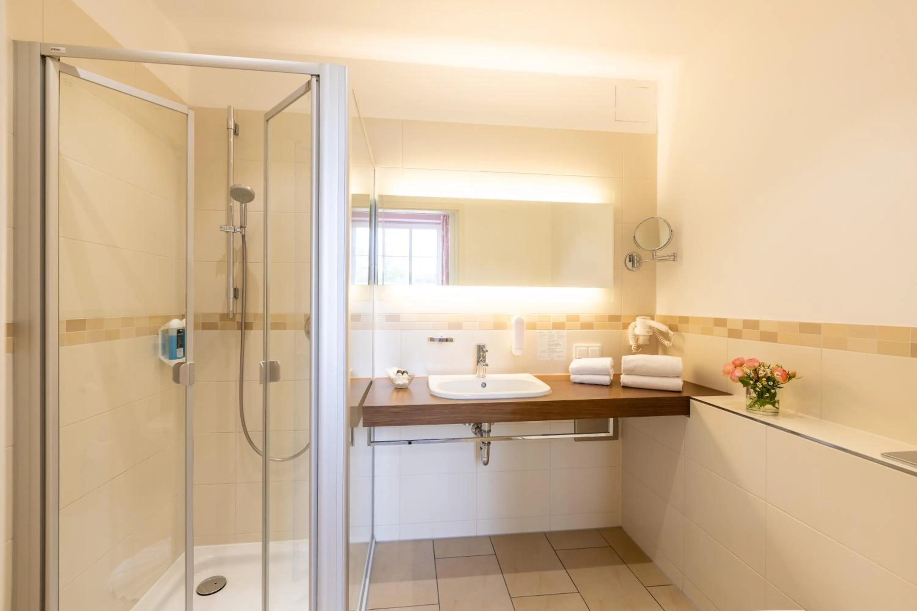 Shower in Café Wildau Hotel & Restaurant am Werbellinsee