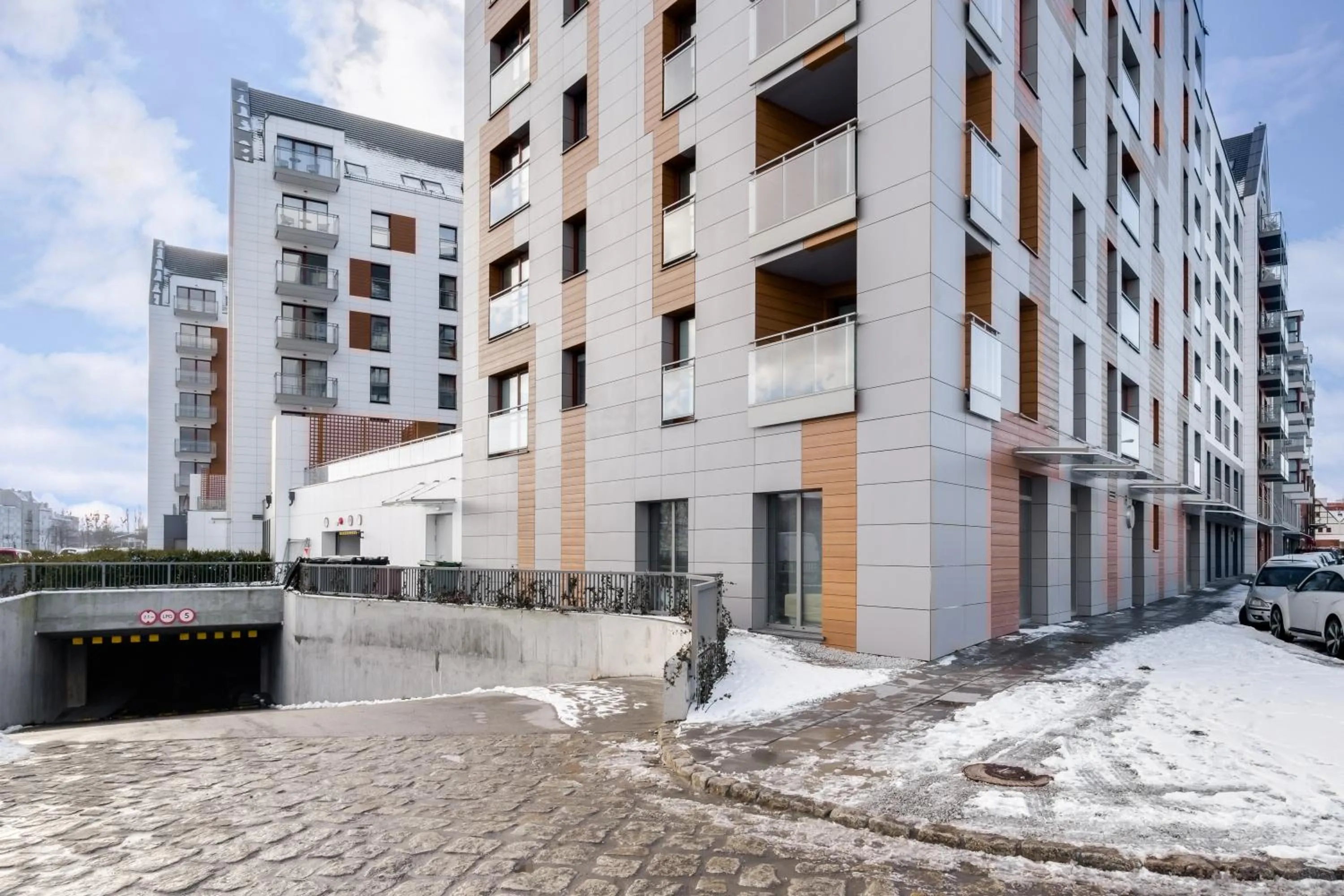 Property building in Elite Apartments SPA Zone