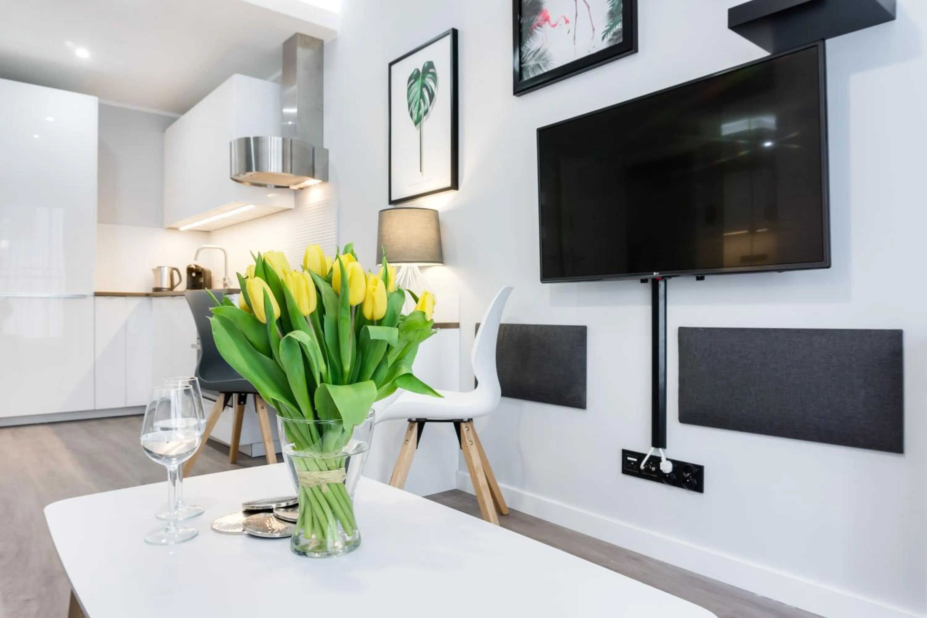 Kitchen or kitchenette in Elite Apartments SPA Zone