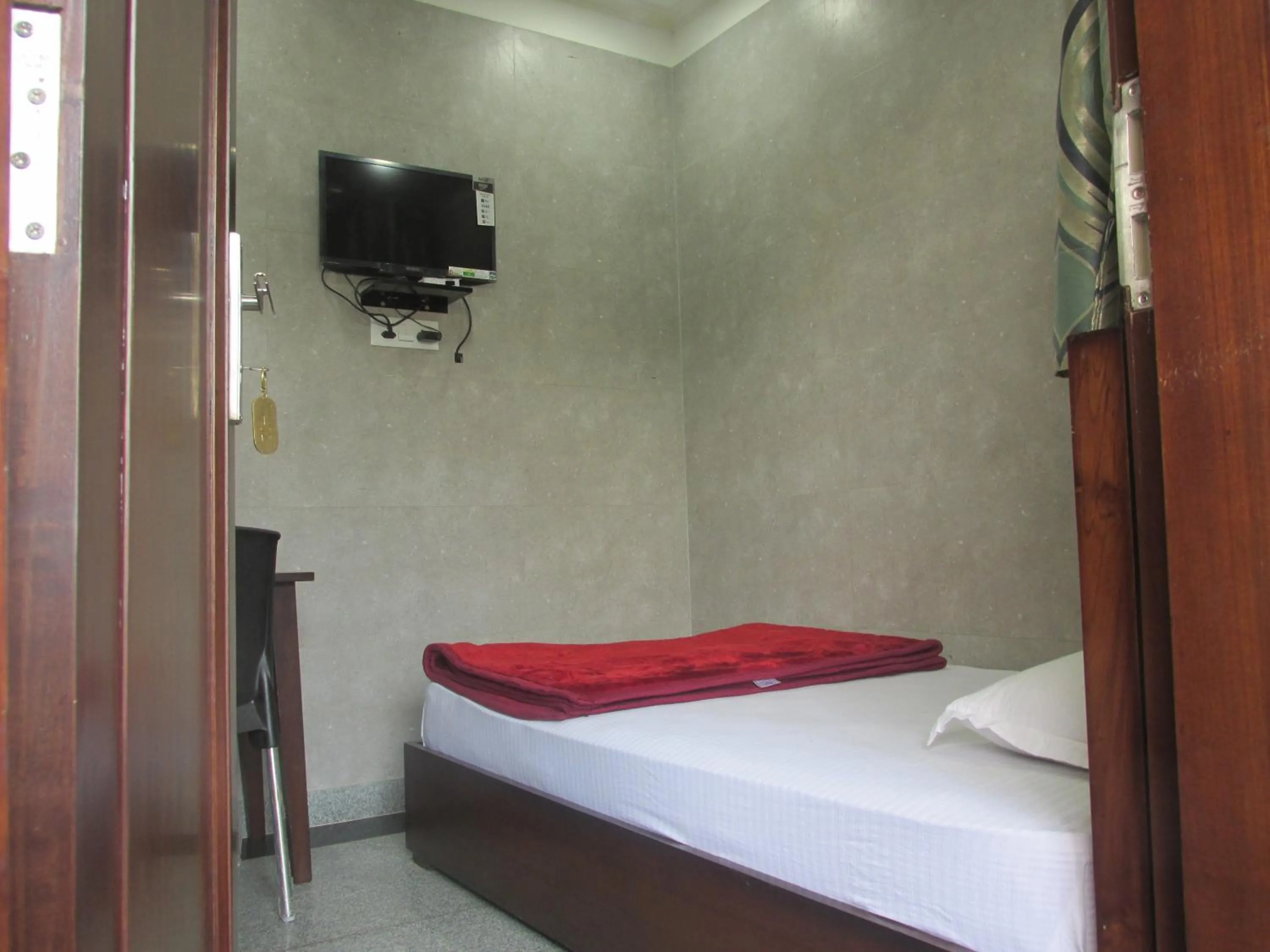 Single Room in Hotel Silk
