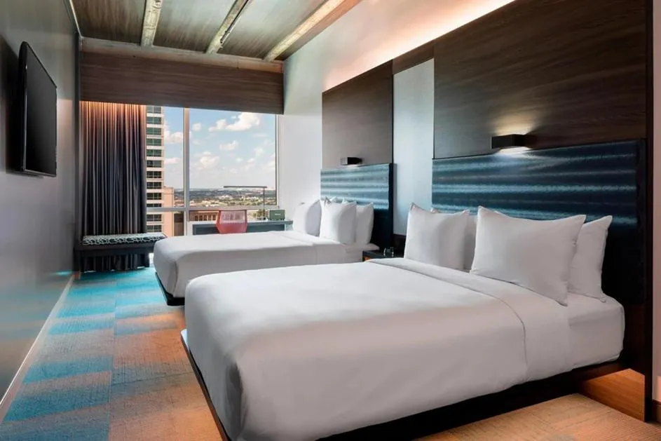 Bed in Aloft Fort Worth Downtown