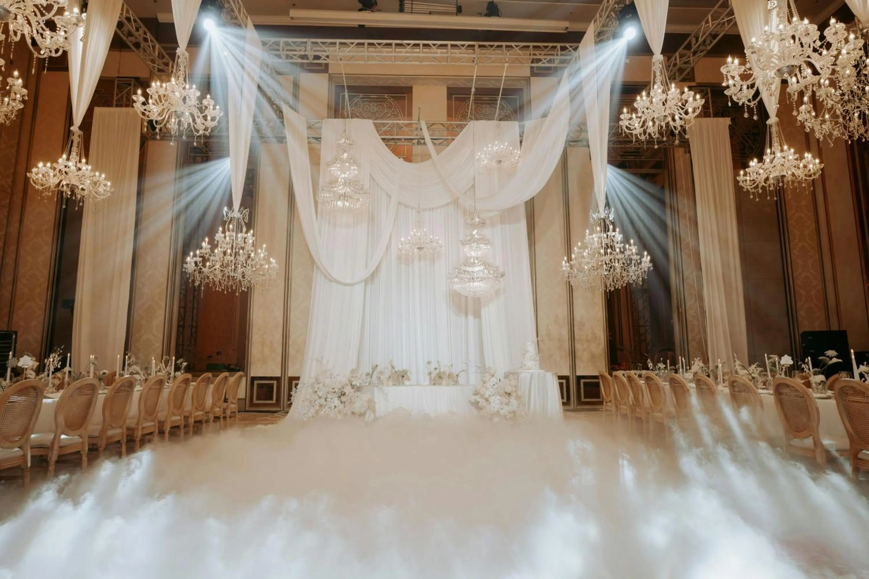 Meeting/conference room in Sheraton Grand Danang Beach Resort & Spa