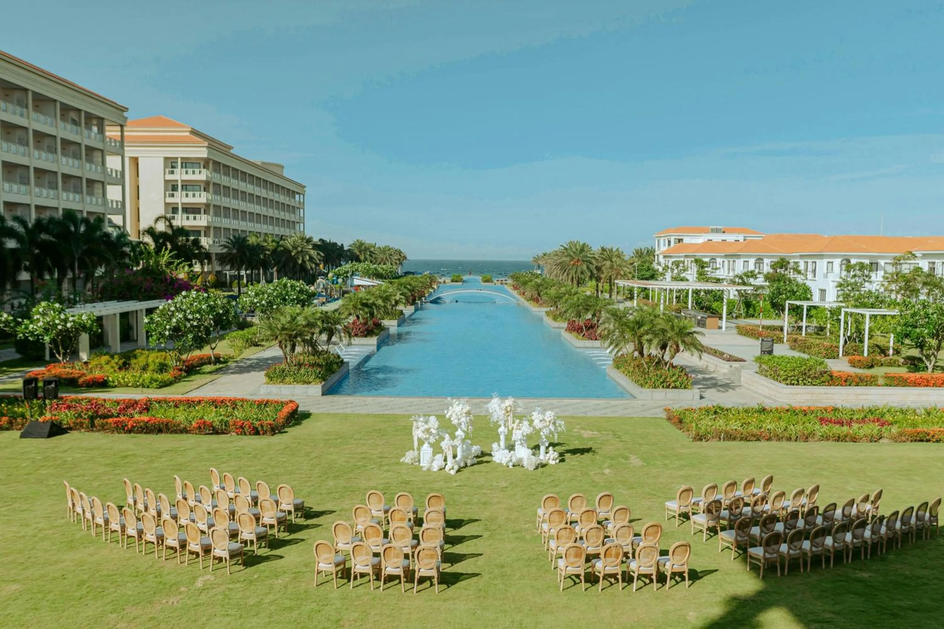 Meeting/conference room in Sheraton Grand Danang Beach Resort & Spa