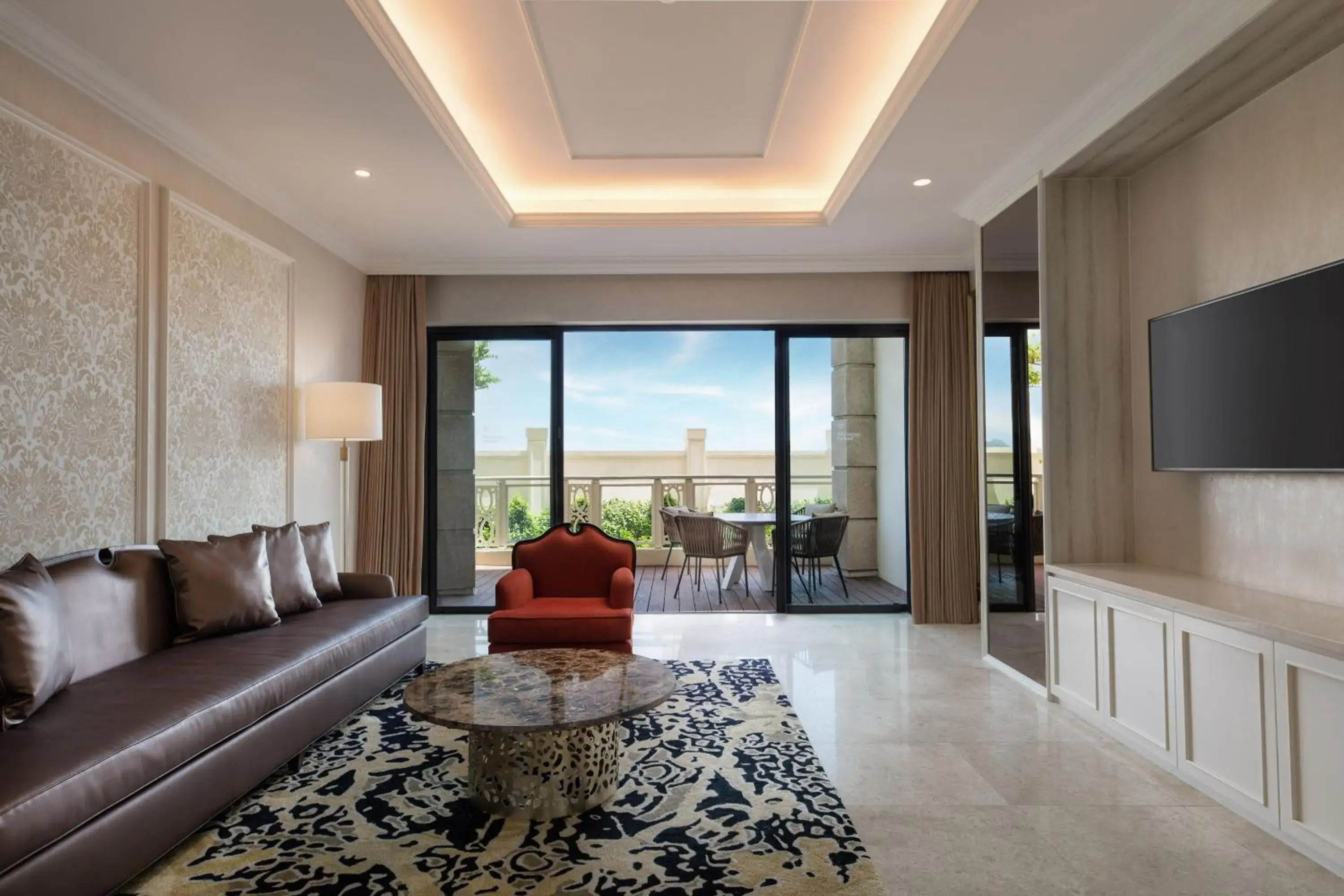 Garden Suite, 1 Bedroom Suite, 1 King, Garden view in Sheraton Grand Danang Beach Resort & Spa Garden Suite, 1 Bedroom Suite, 1 King, Garden view in Sheraton Grand Danang Beach Resort & Spa