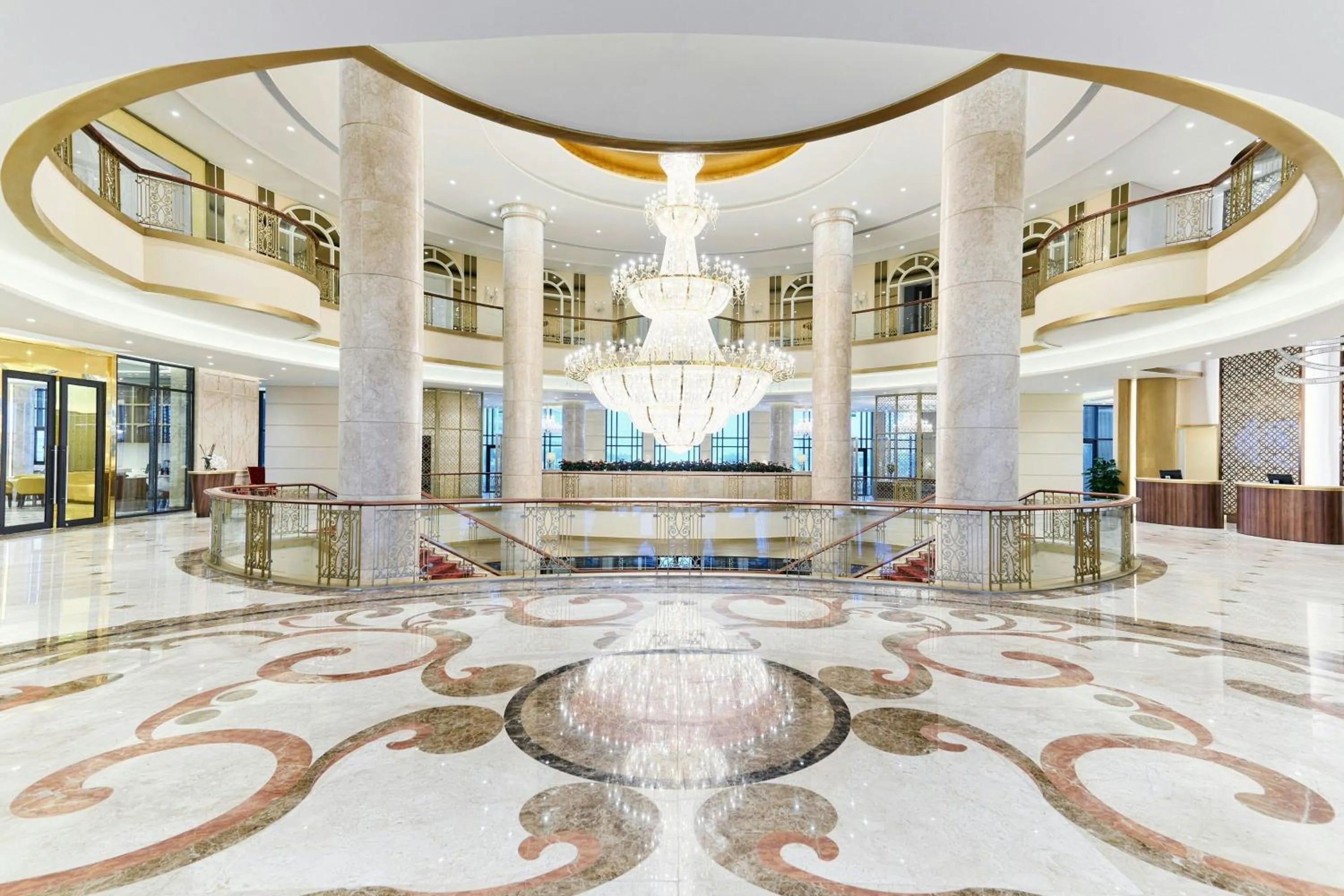 Lobby or reception in Sheraton Grand Danang Beach Resort & Spa