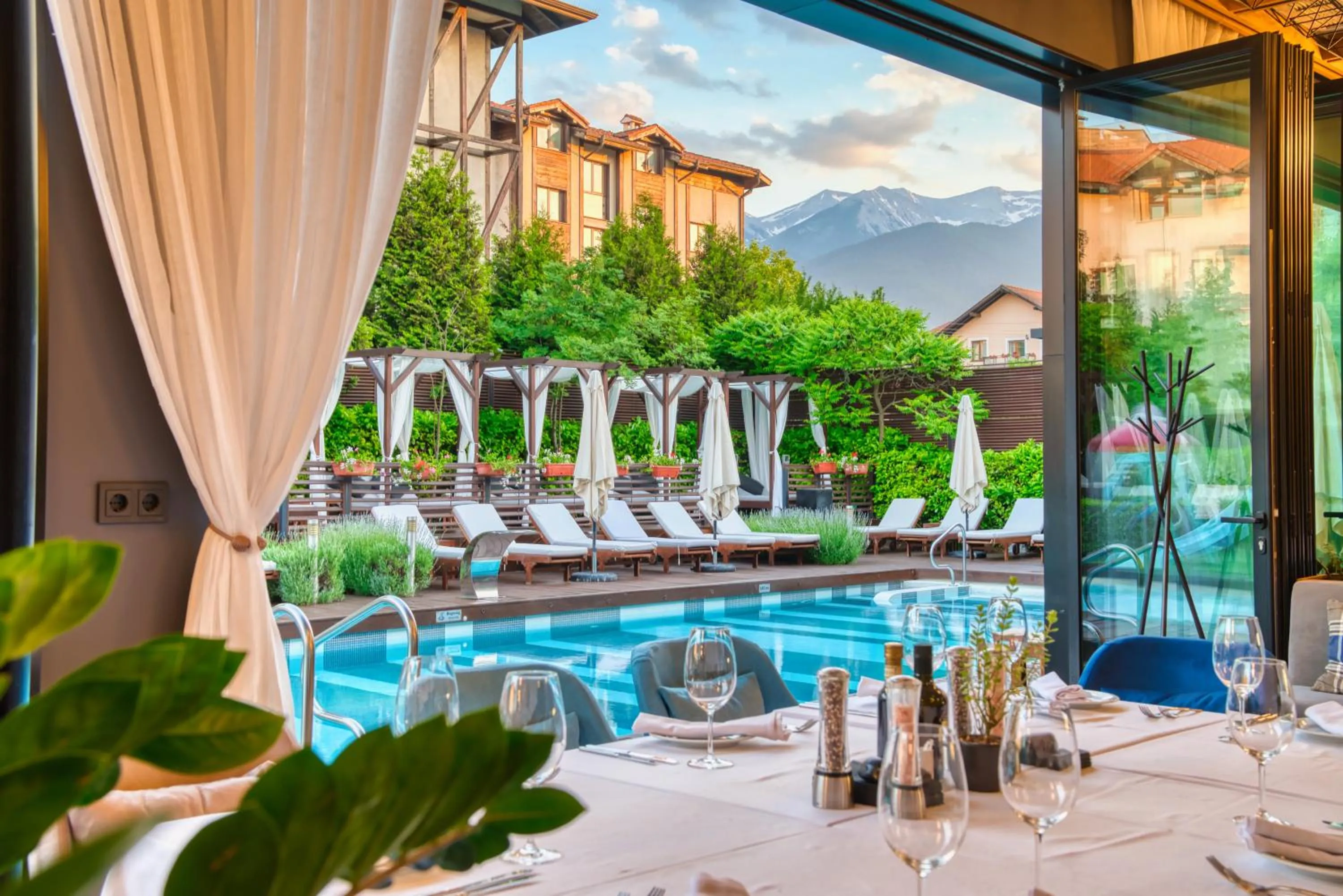 Restaurant/places to eat in Lucky Bansko Aparthotel SPA & Relax