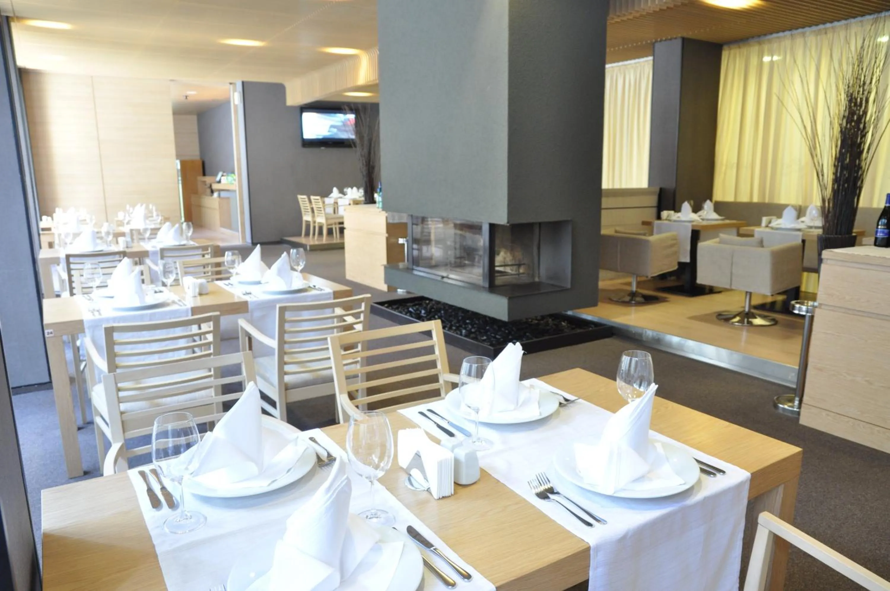 Restaurant/places to eat in Lucky Bansko Aparthotel SPA & Relax