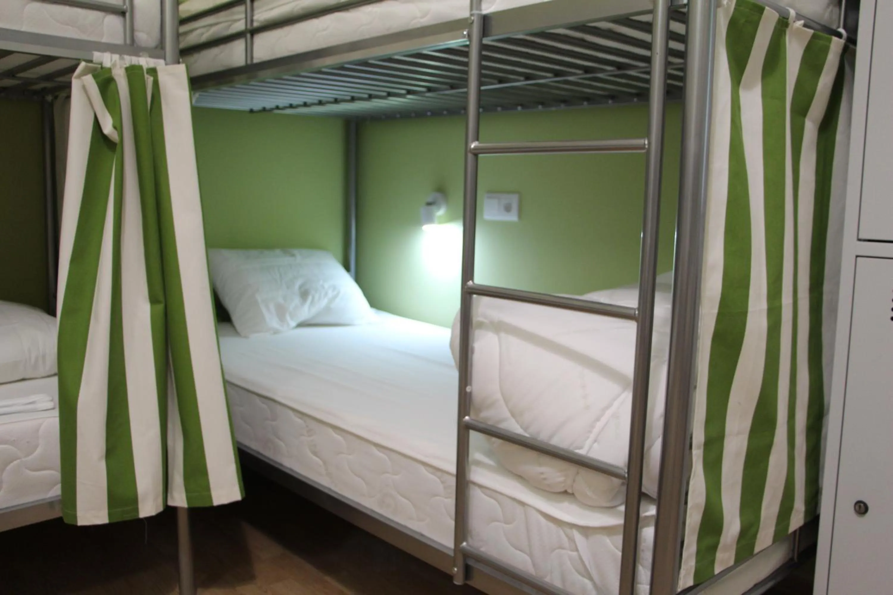 bunk bed, Bed in Lorf Hostel&Coffee