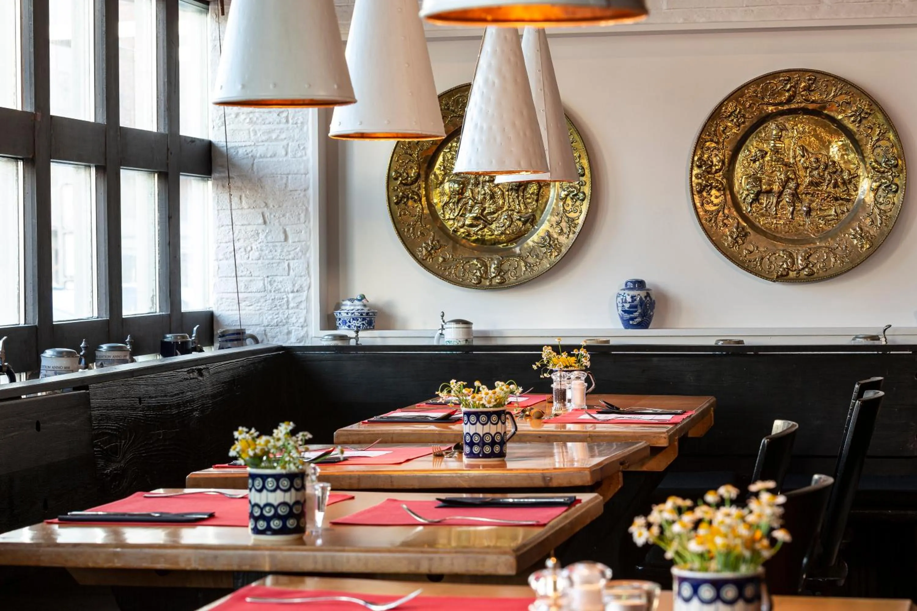 Restaurant/places to eat in Top Appartements Roth am Strande