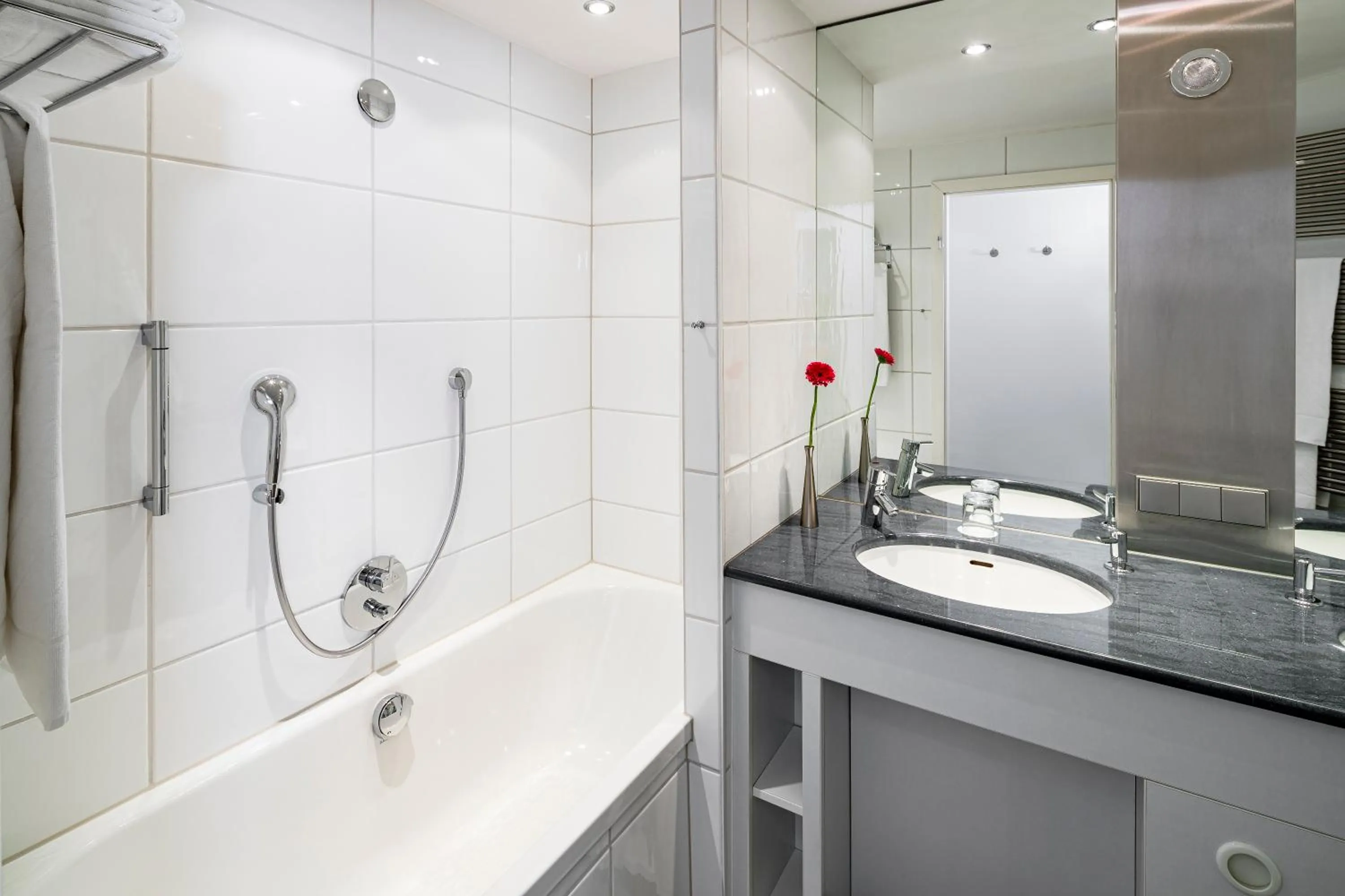 Bathroom in Top Appartements Roth am Strande