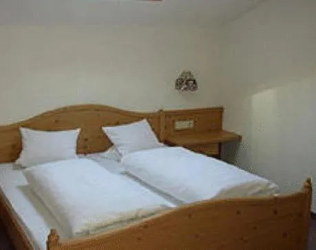Bed in Gasthof Sonnalm