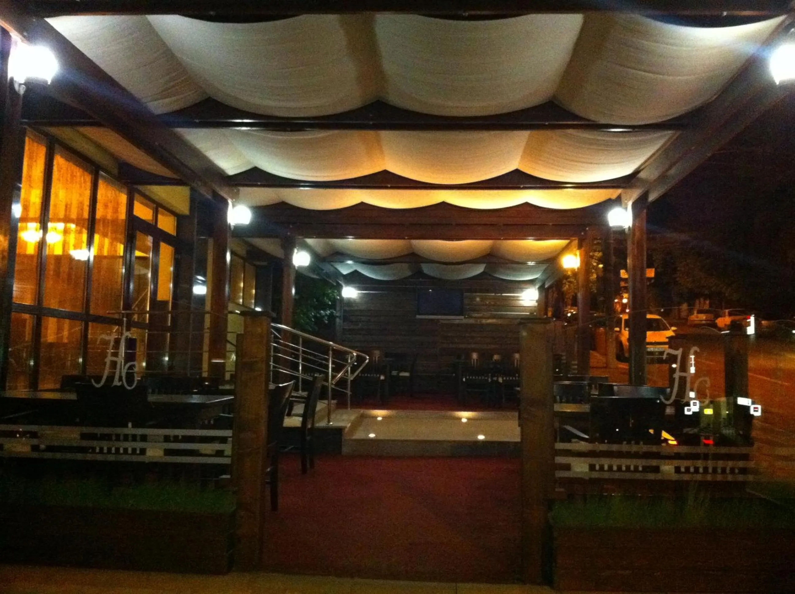 Facade/entrance in Hotel City