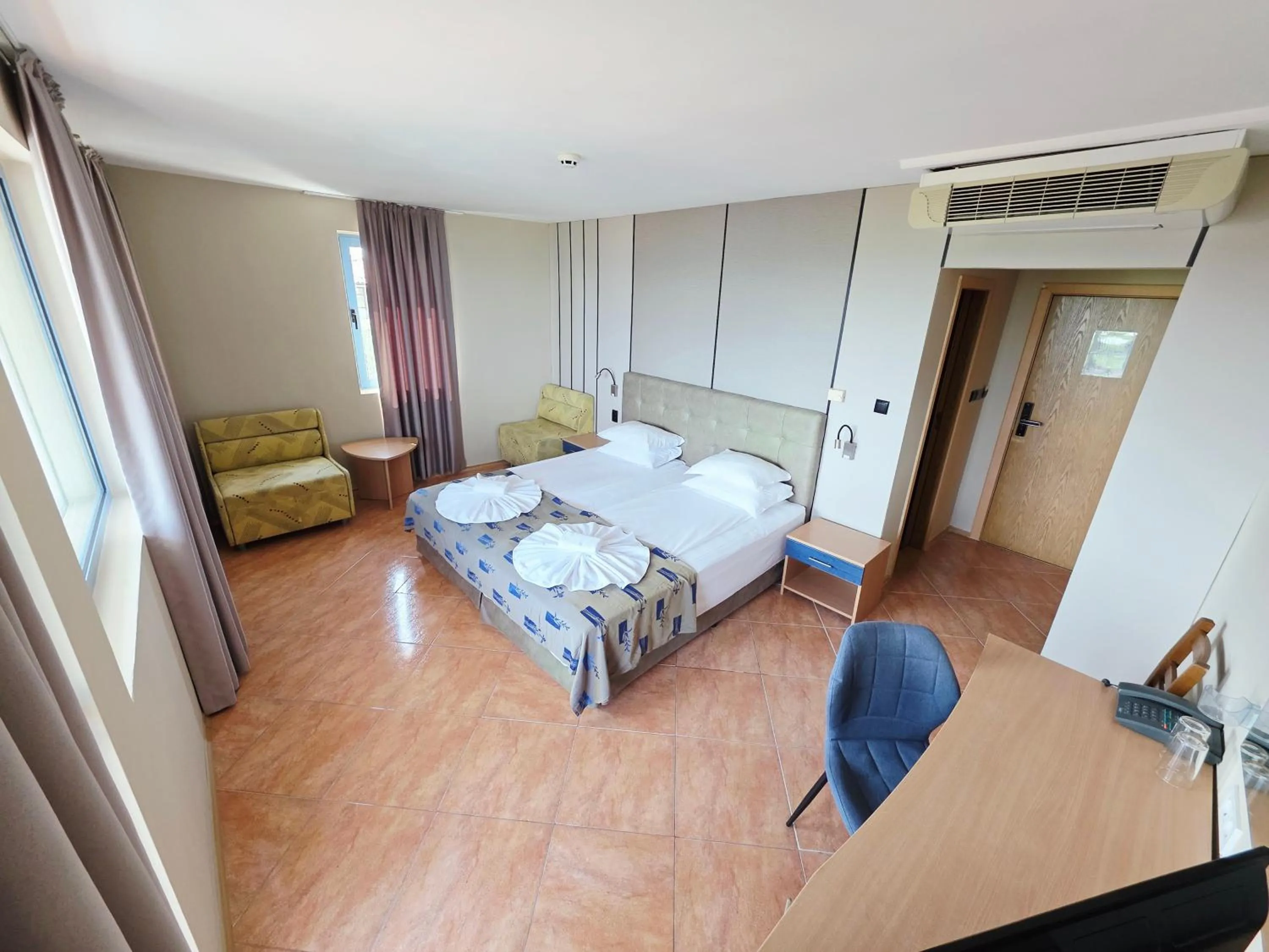 Bed in Bora Bora Hotel