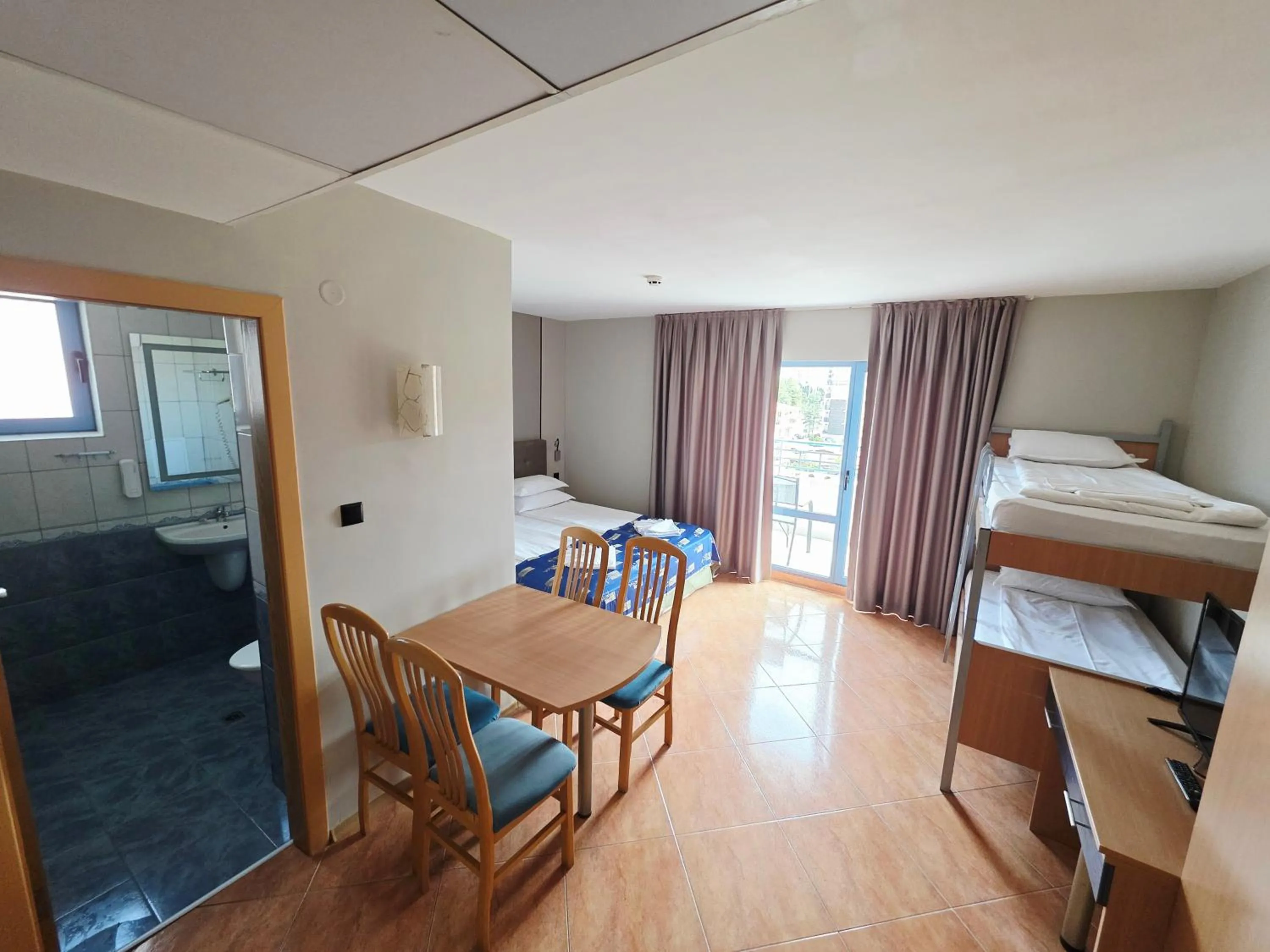 Bed in Bora Bora Hotel