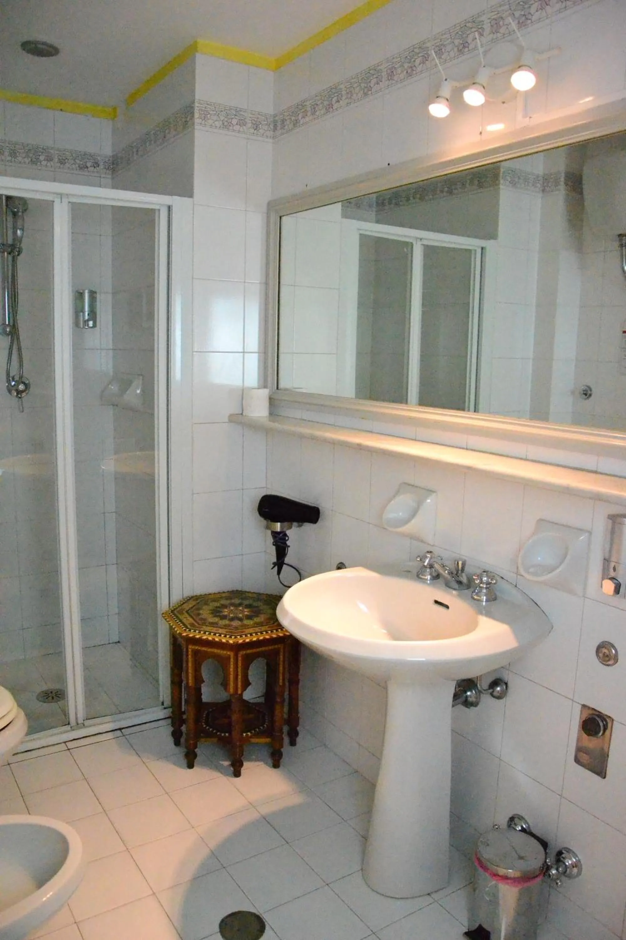 Bathroom in B&B Leopoldo