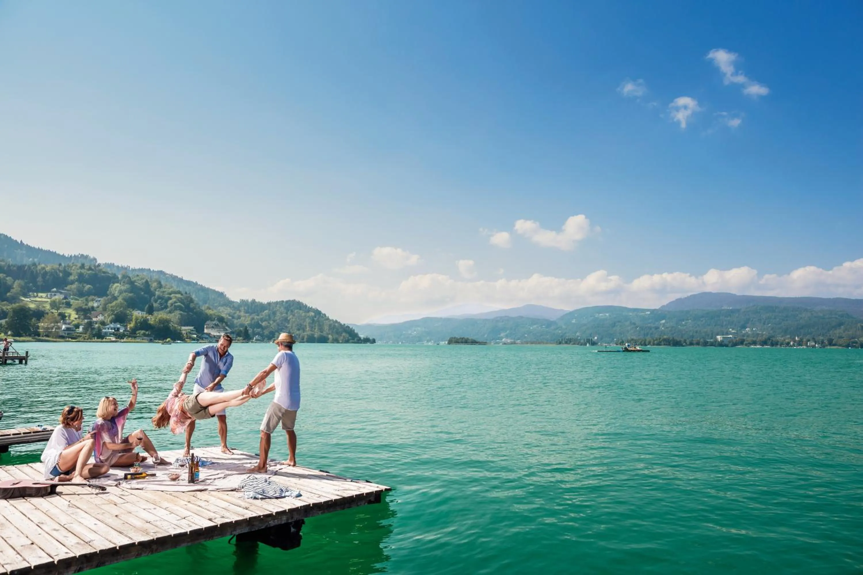 Lake view in Boutiquehotel Caravella Velden by S4Y