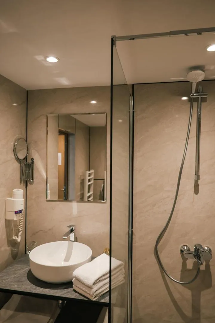 Bathroom in Triada Hotel