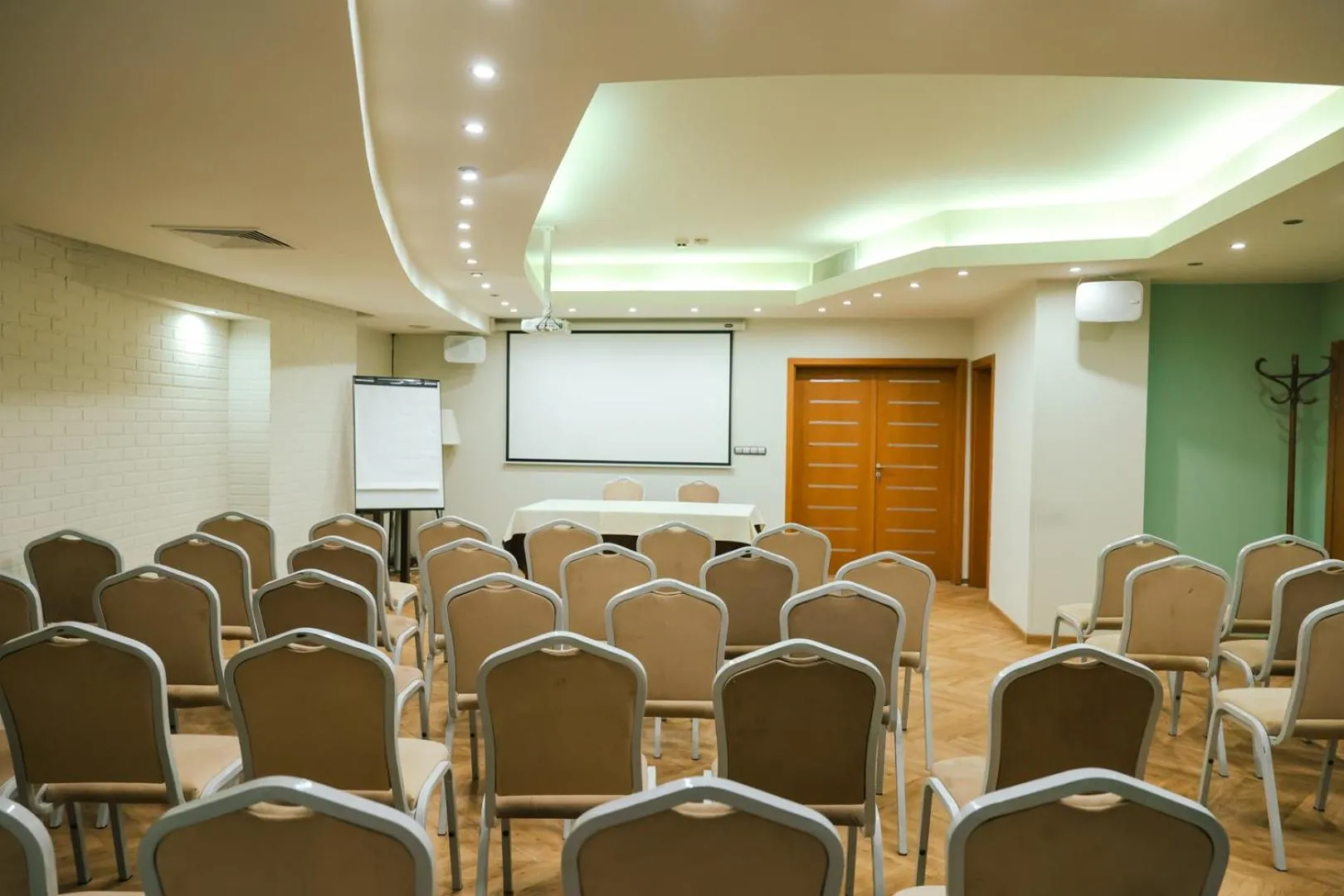 Meeting/conference room in Triada Hotel