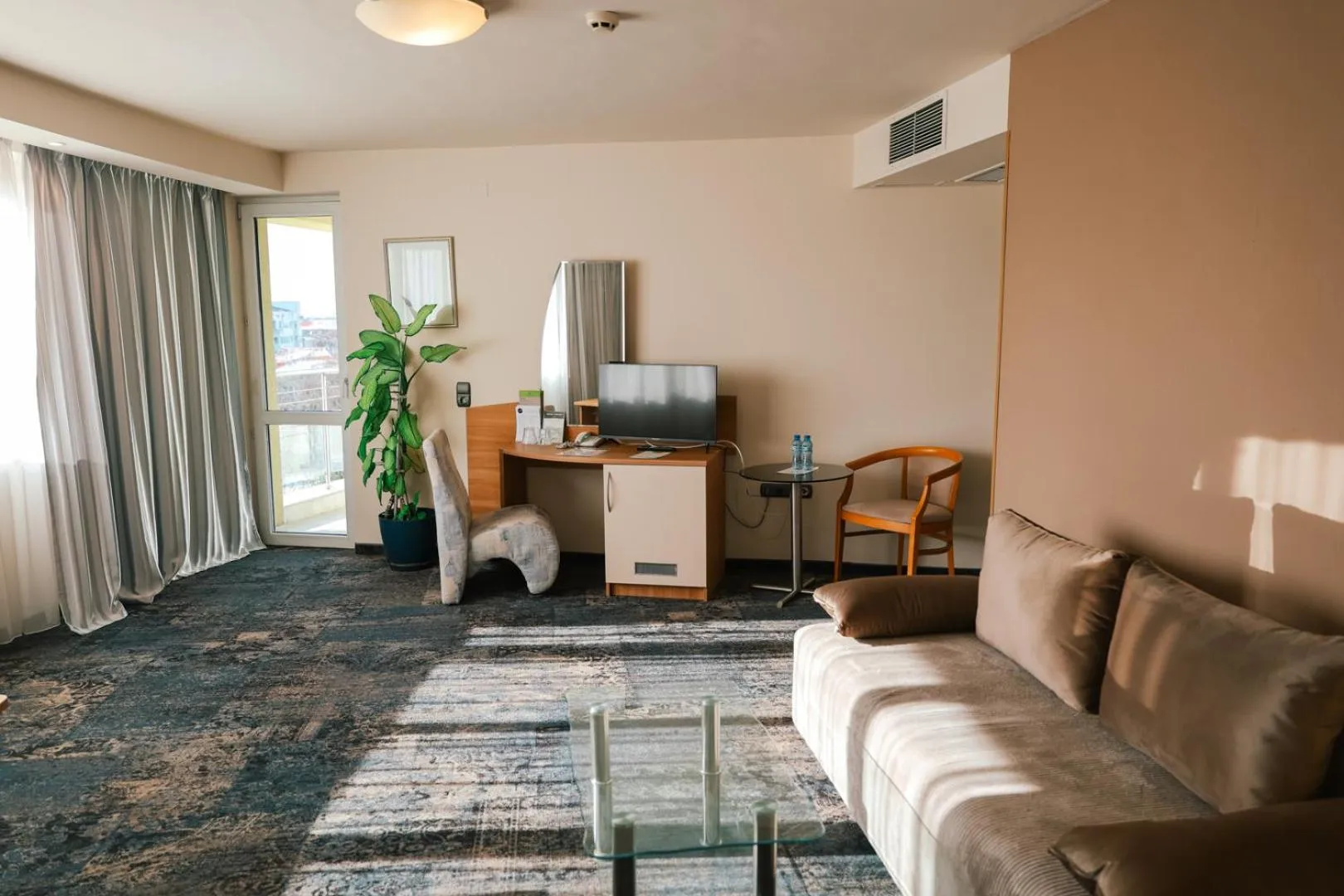 TV and multimedia in Triada Hotel