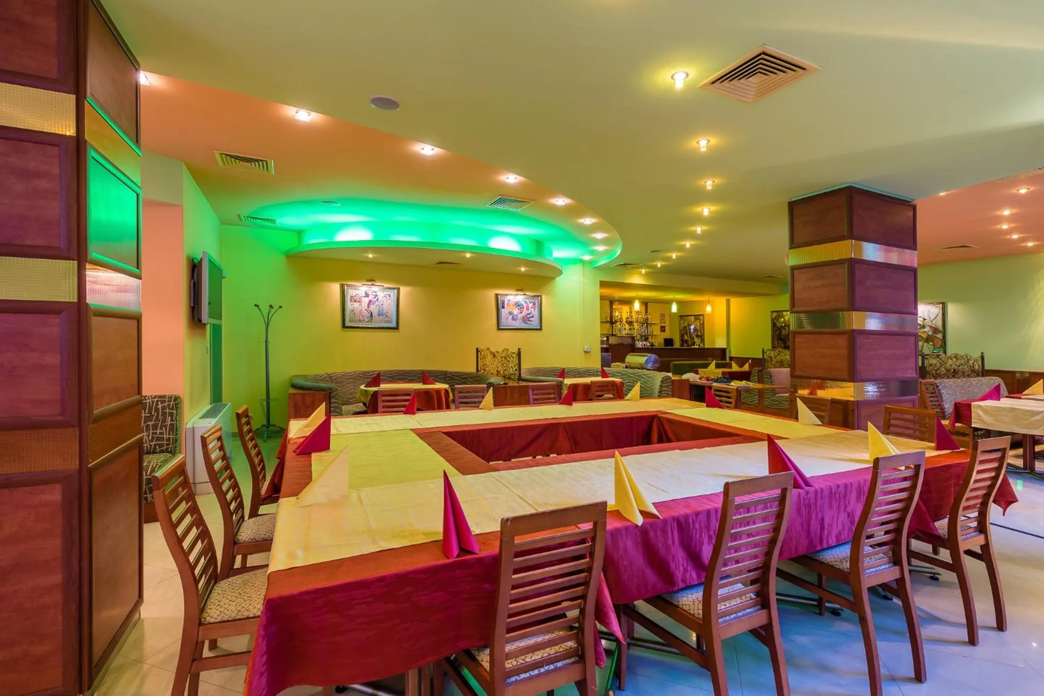 Property building in Hotel Elegance