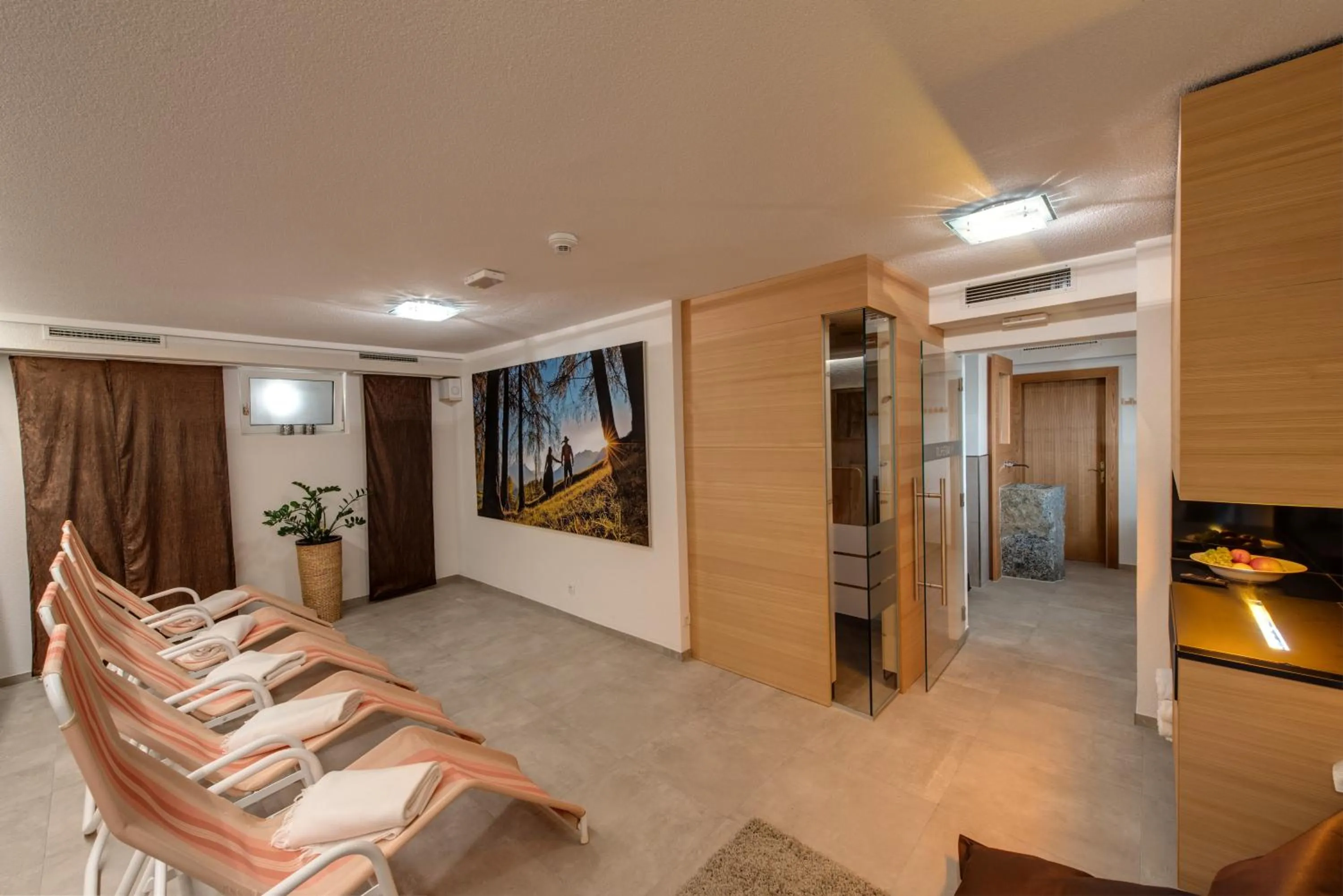 Spa and wellness centre/facilities in Hotel Garni Romantika