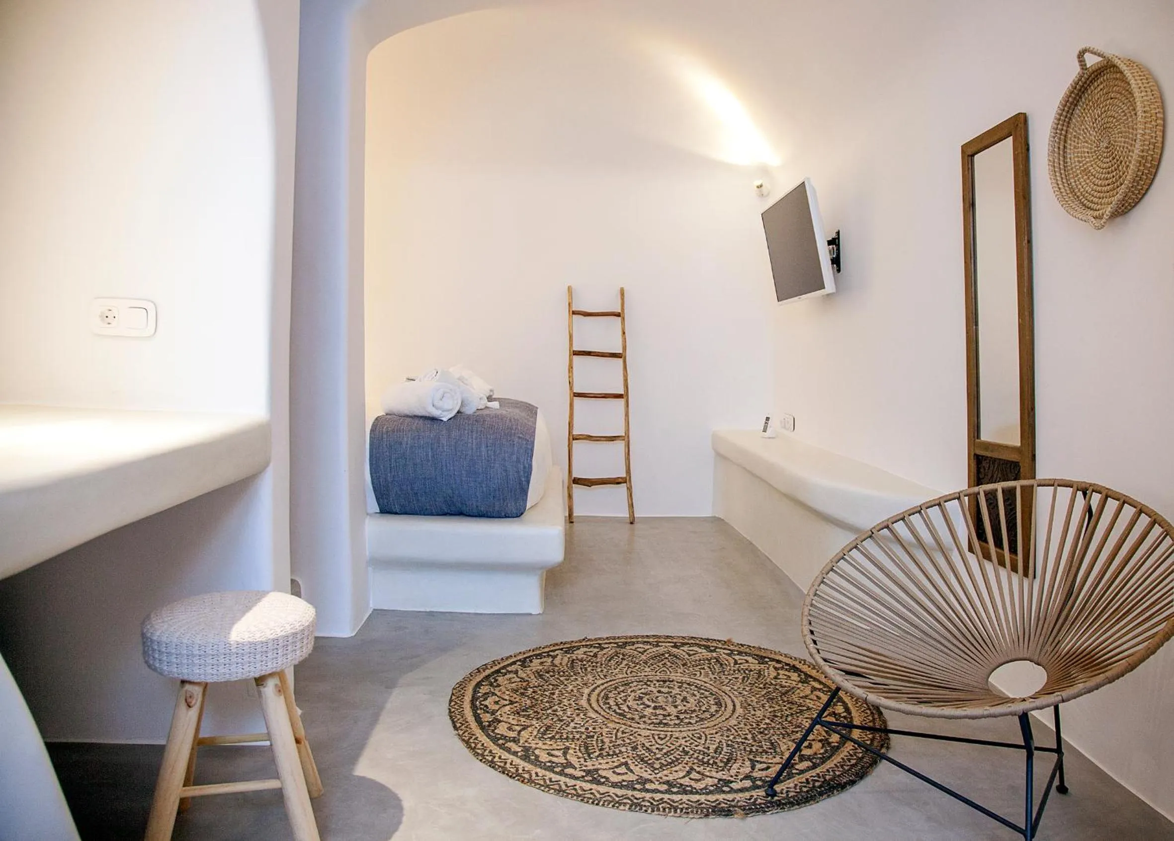 Bedroom, Bed in CAPE 9 Villas & Suites